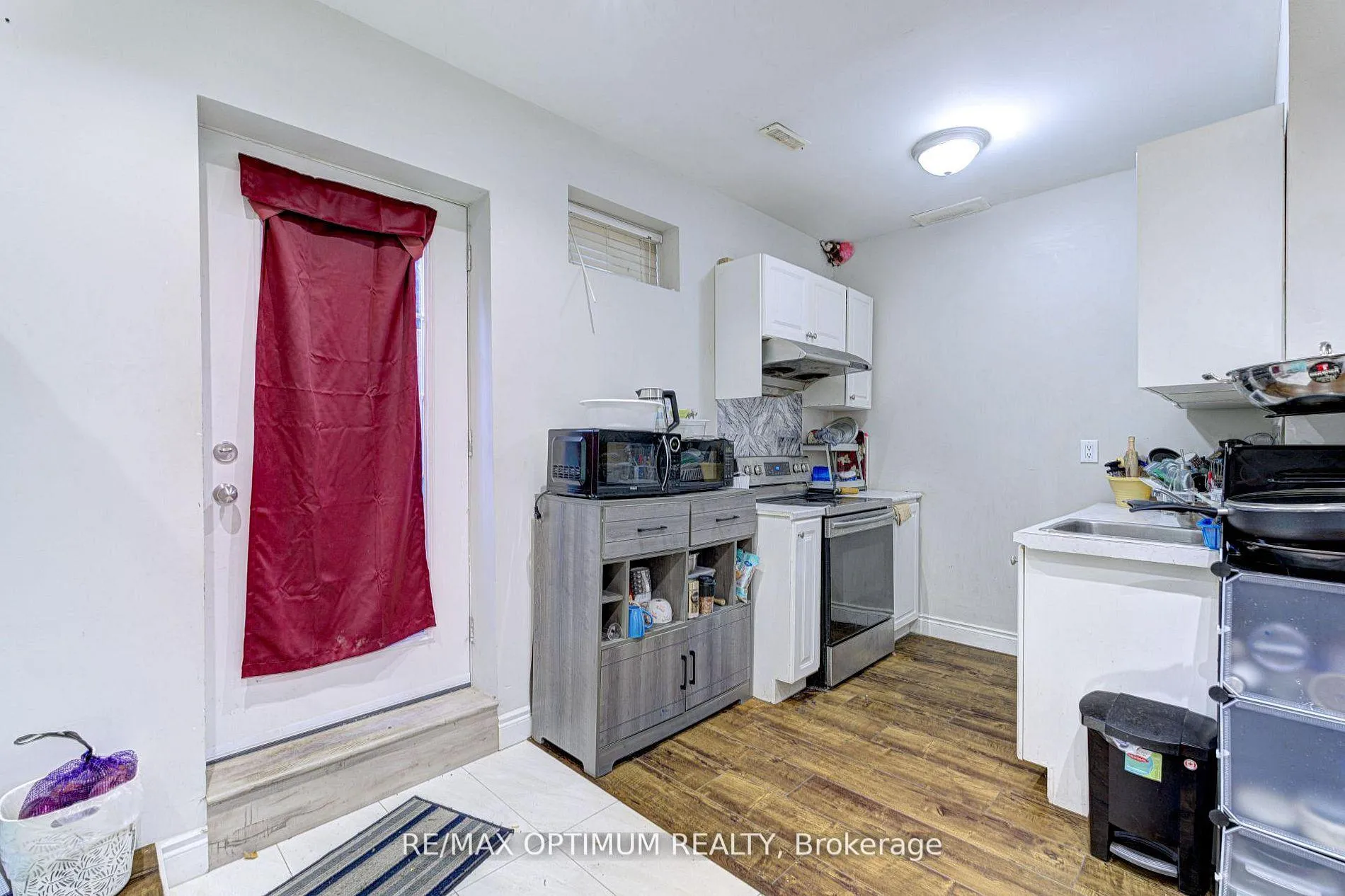 Photo 32 of 3 Sweet Briar Lane, Brampton, Snelgrove — HOMEH