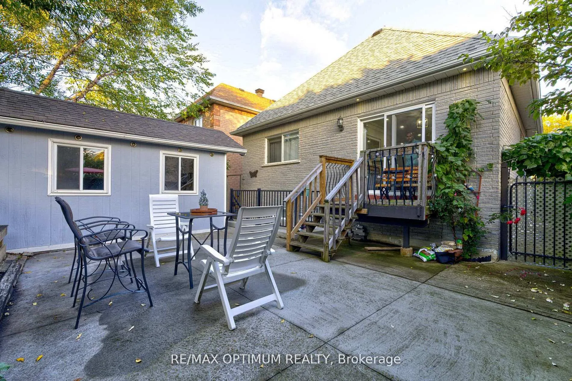 Photo 34 of 3 Sweet Briar Lane, Brampton, Snelgrove — HOMEH