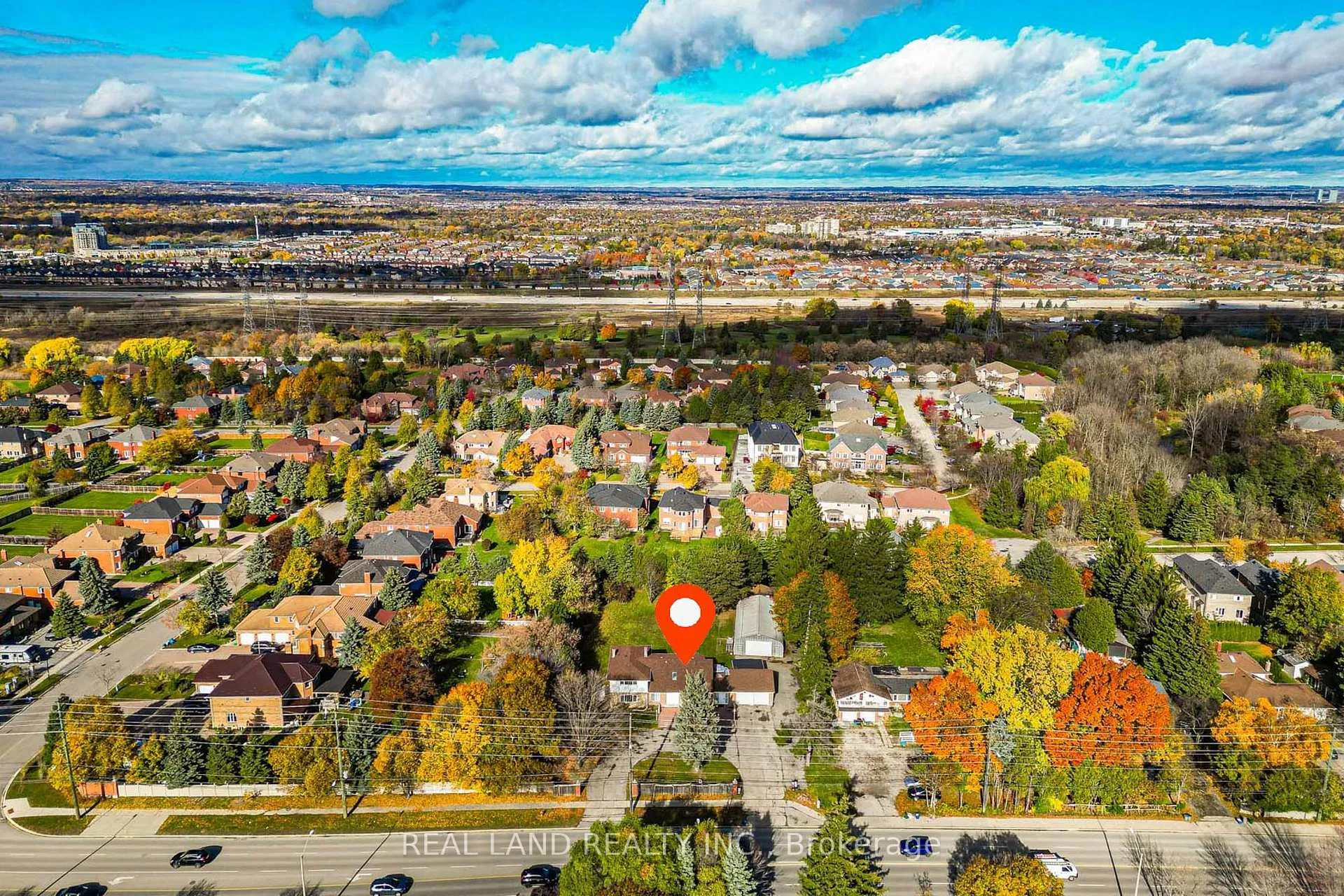 Photo 3 of 4762 14th Avenue, Markham, Milliken Mills East — HOMEH