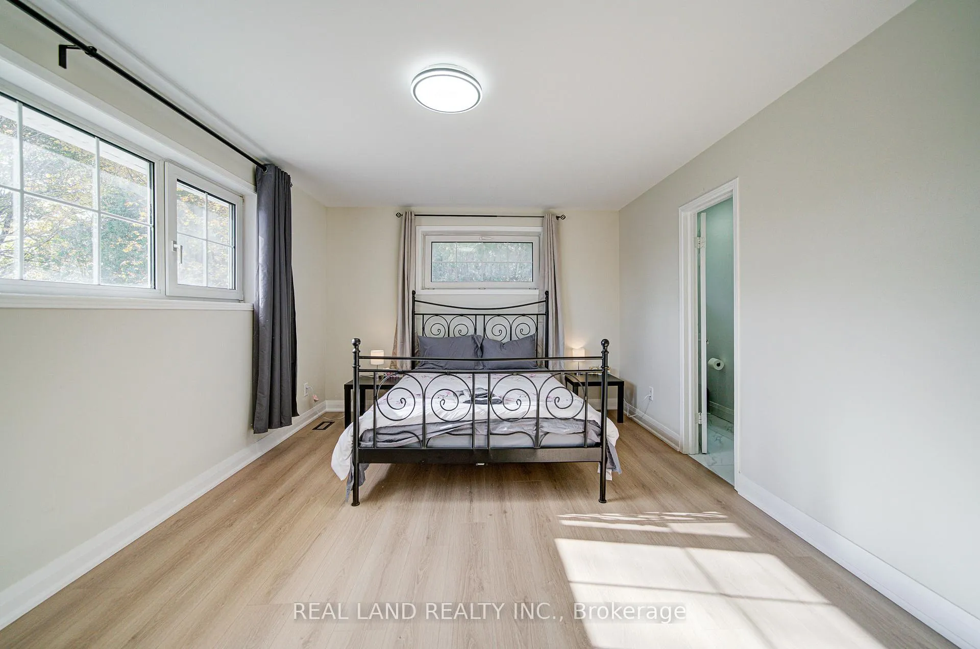 Photo 32 of 4762 14th Avenue, Markham, Milliken Mills East — HOMEH