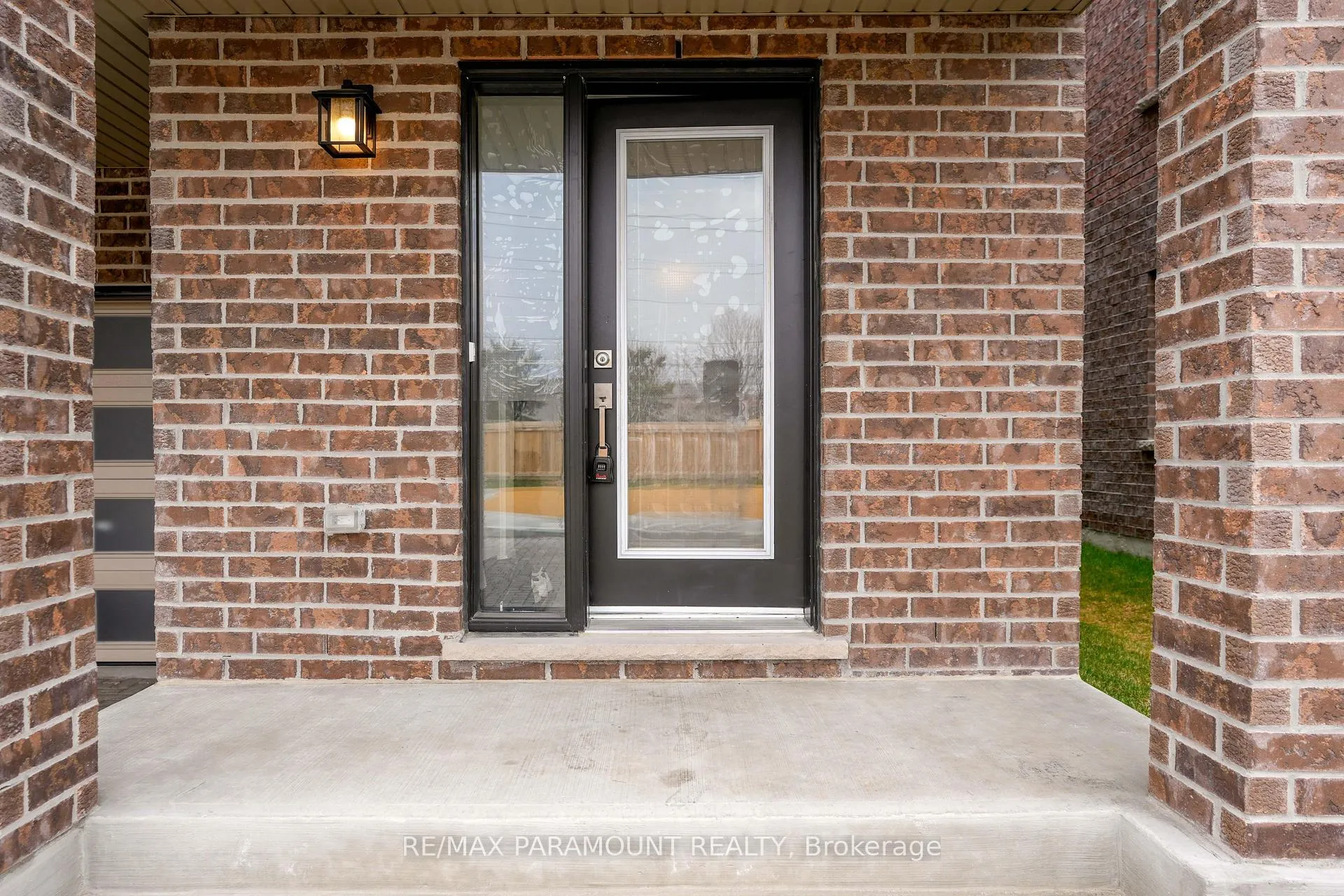 Photo 2 of Unit 201, 1865 Pickering Parkway, Pickering, Village East — HOMEH