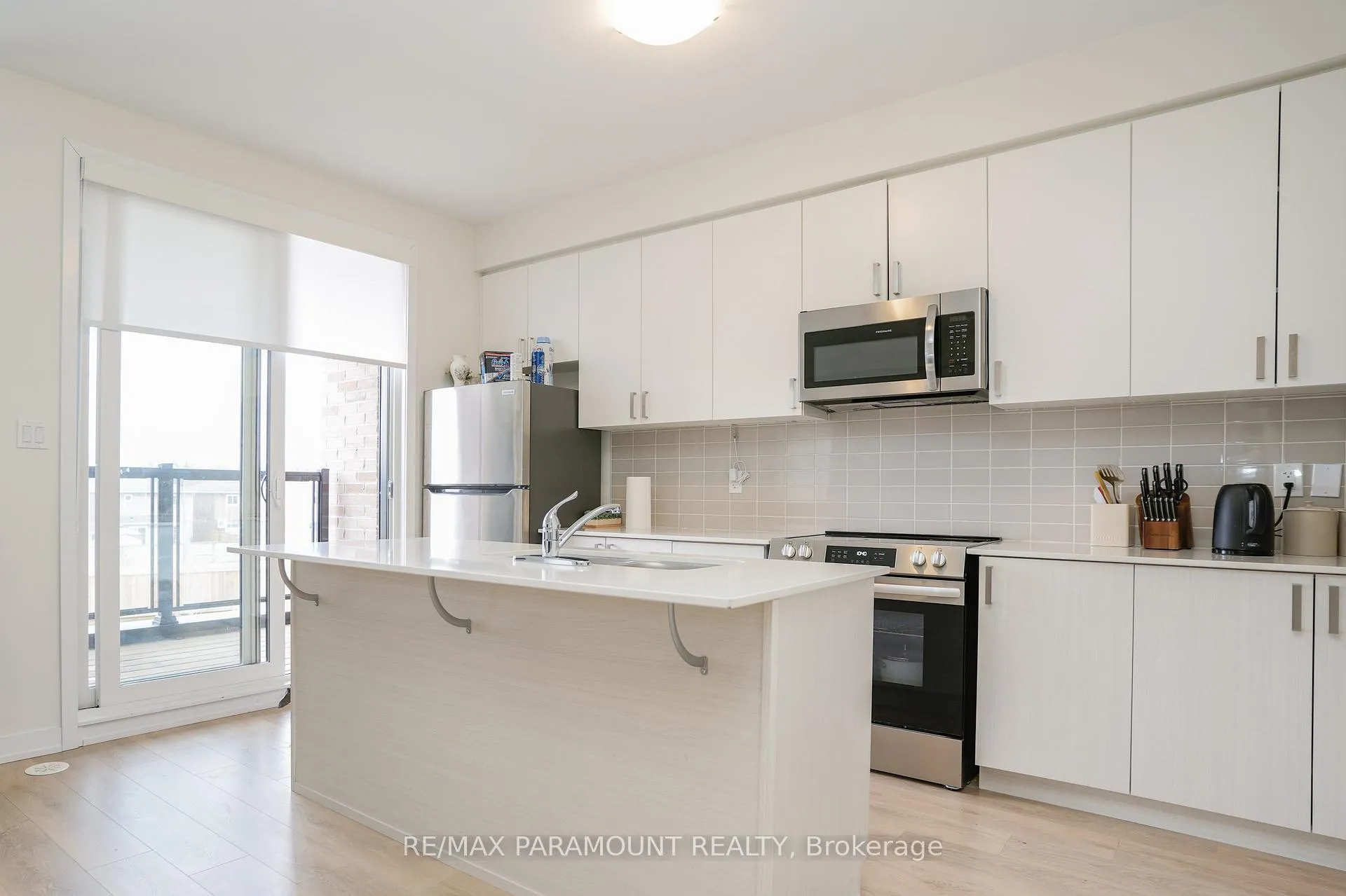 Photo 12 of Unit 201, 1865 Pickering Parkway, Pickering, Village East — HOMEH