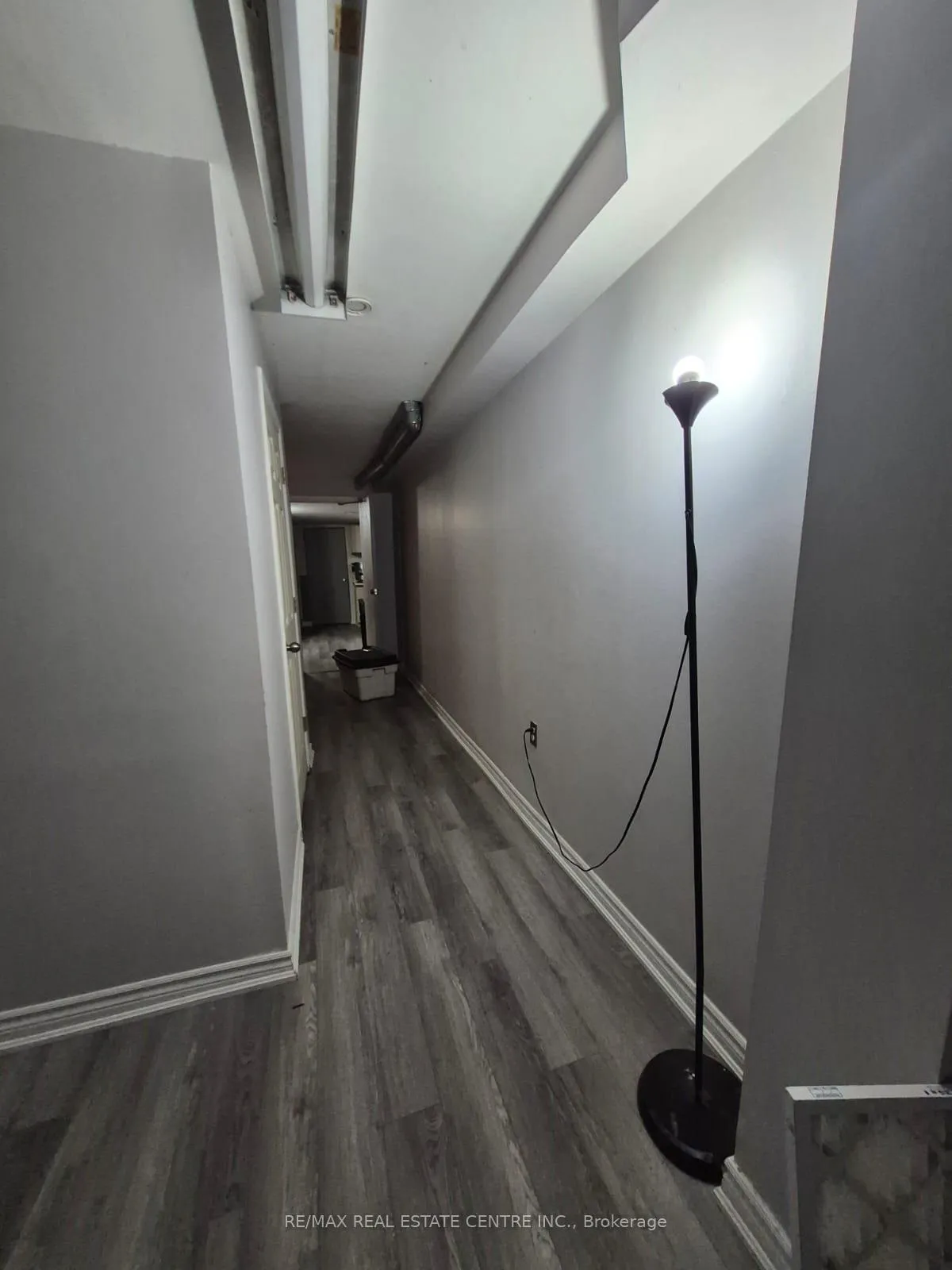 Photo 9 of 54 Amantine Crescent, Brampton, Fletcher's Creek South — HOMEH