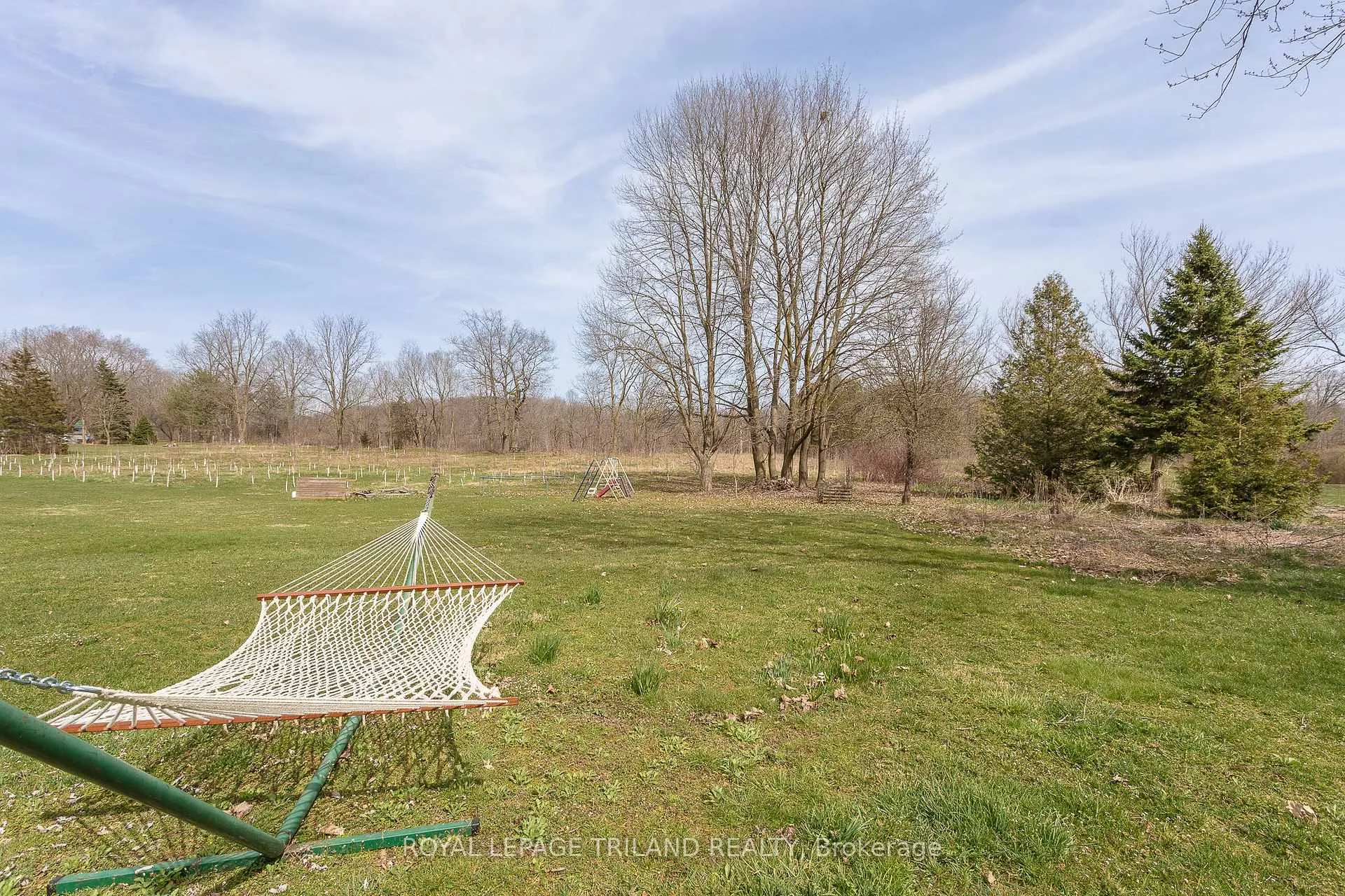 Photo 23 of 20927 Lakeside Drive, Thames Centre, Rural Thames Centre — HOMEH