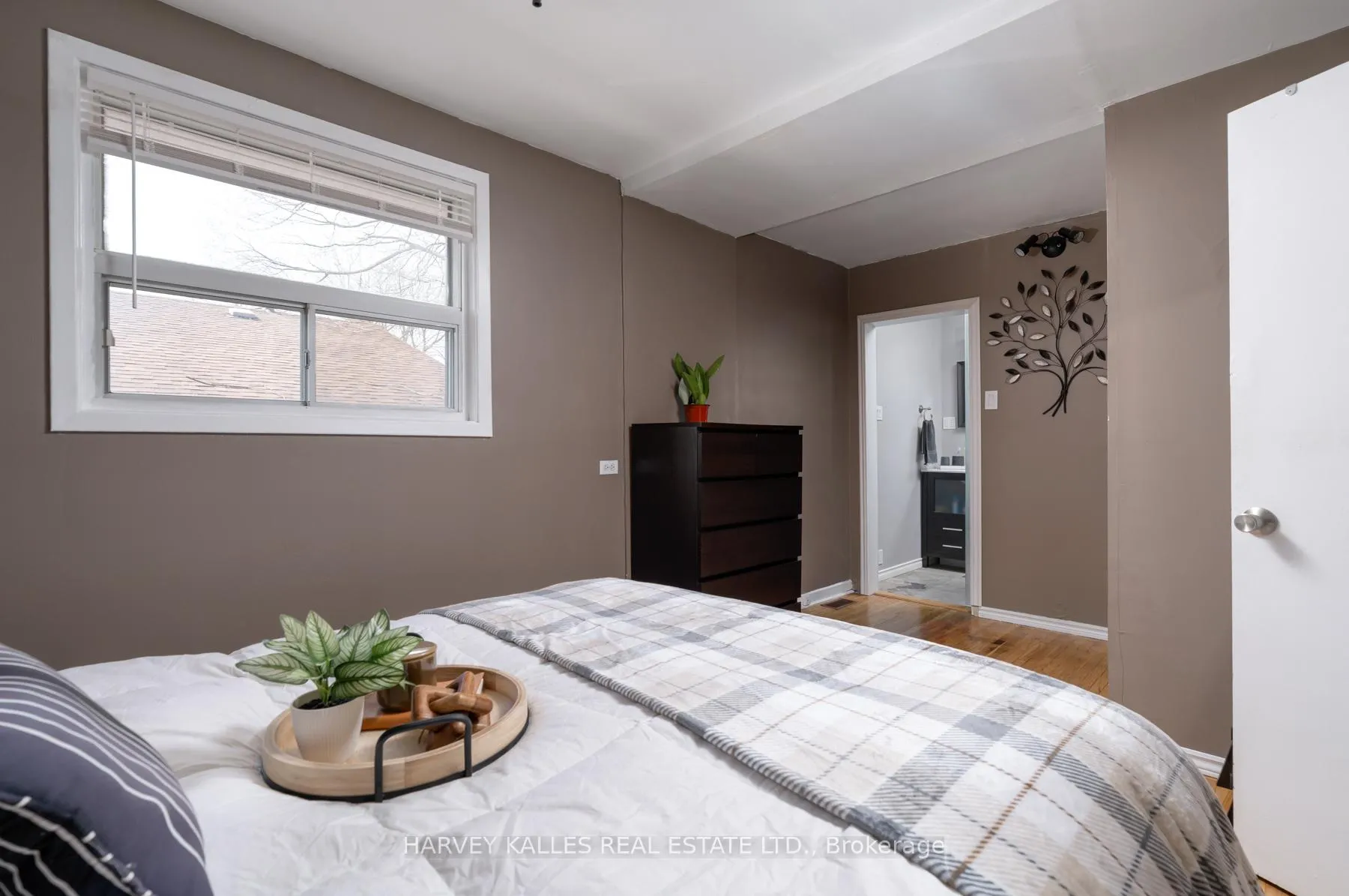 Photo 13 of 47 Brightside Drive, Scarborough, West Hill — HOMEH