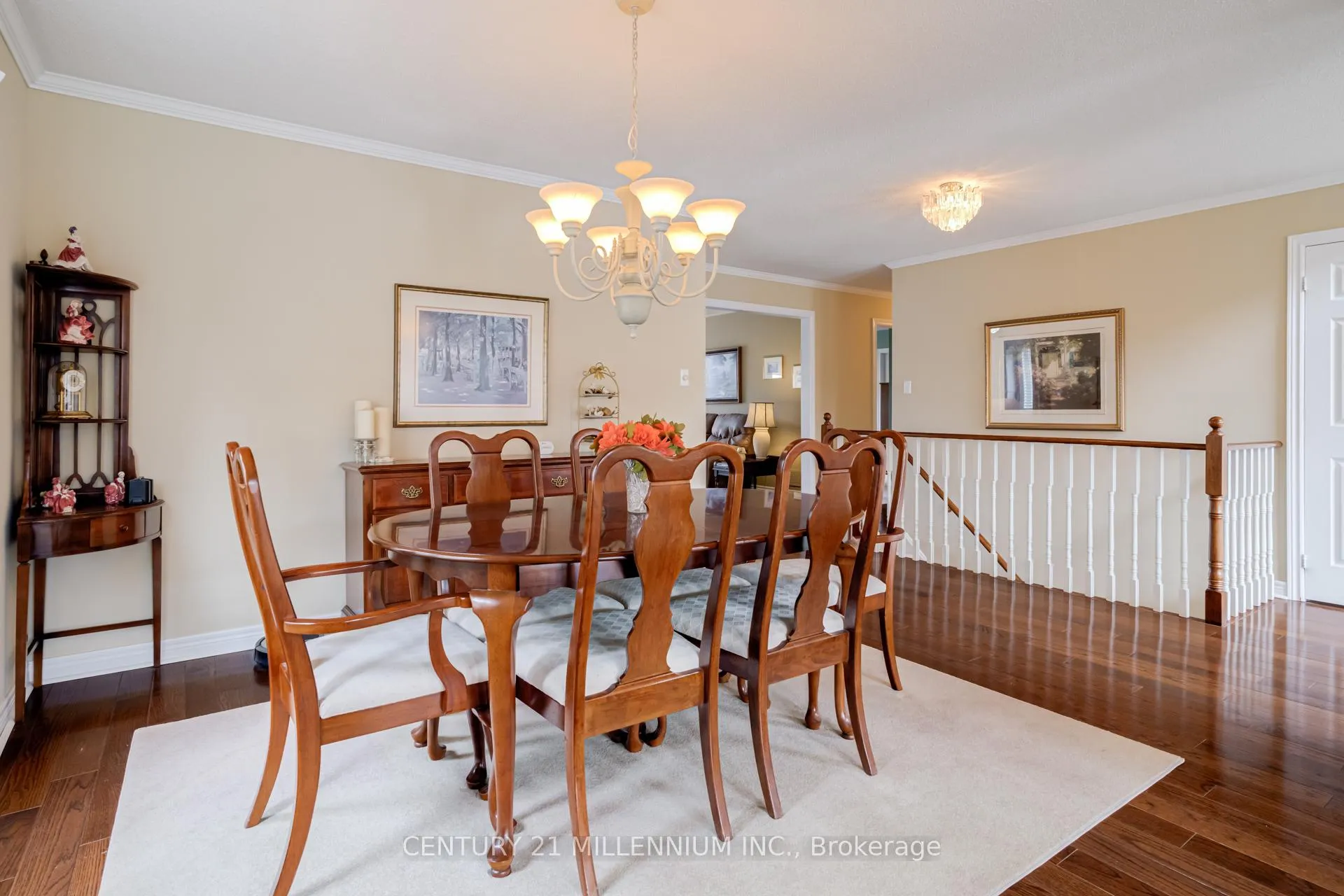 Photo 7 of 93 Samuel Crescent, Halton Hills, Georgetown — HOMEH