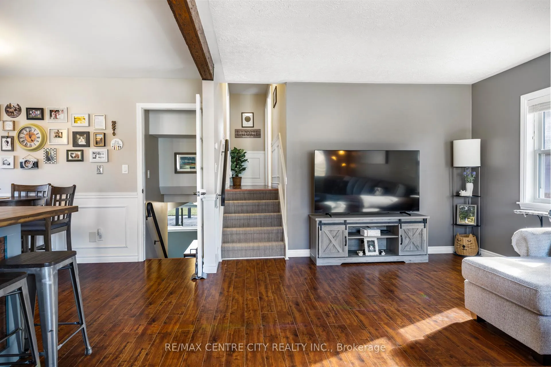 Photo 12 of 18 Highview Drive, St. Thomas — HOMEH