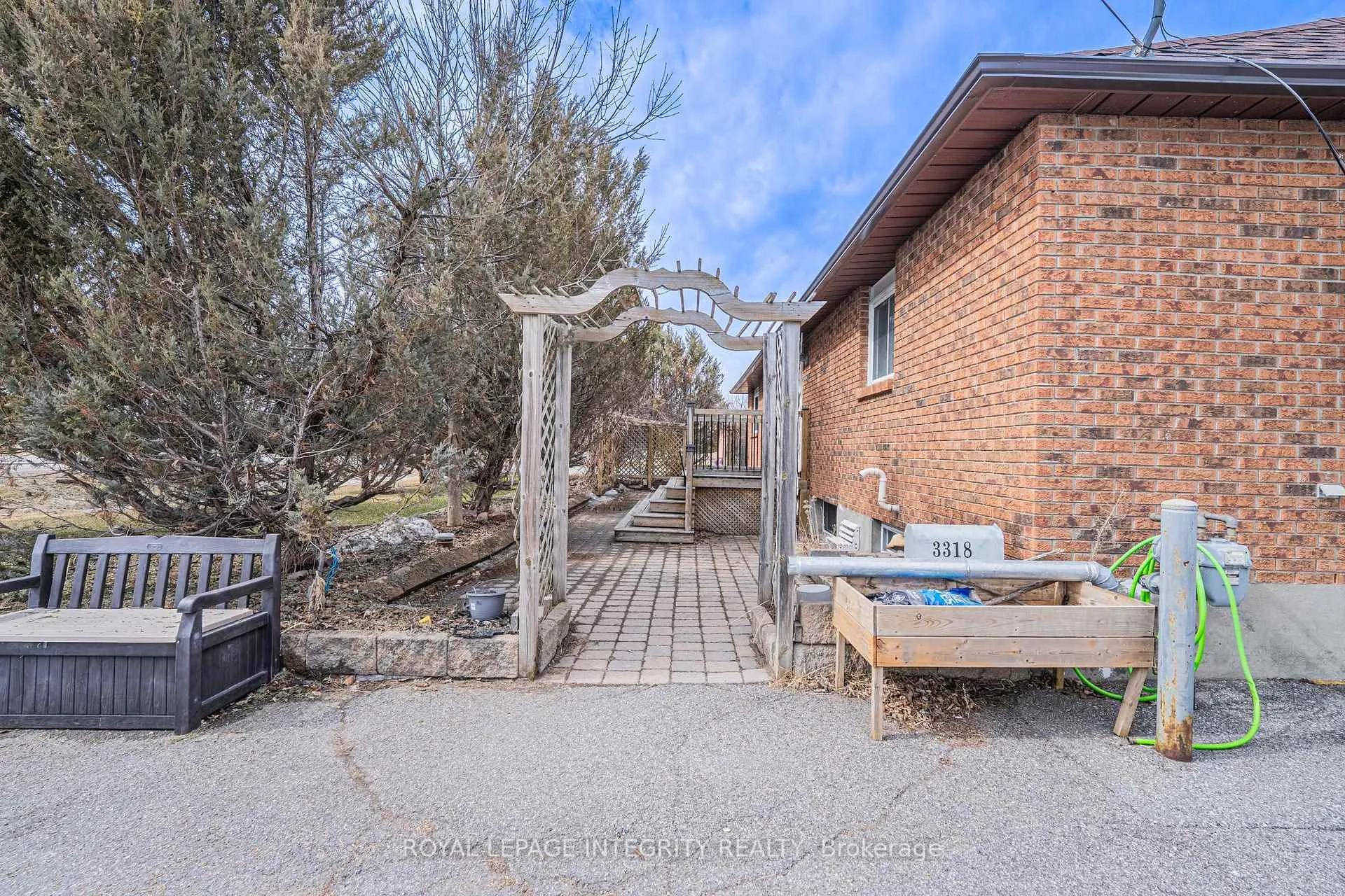 Photo 2 of 3318 Dunrobin Road, Ottawa, Dunrobin Shores — HOMEH
