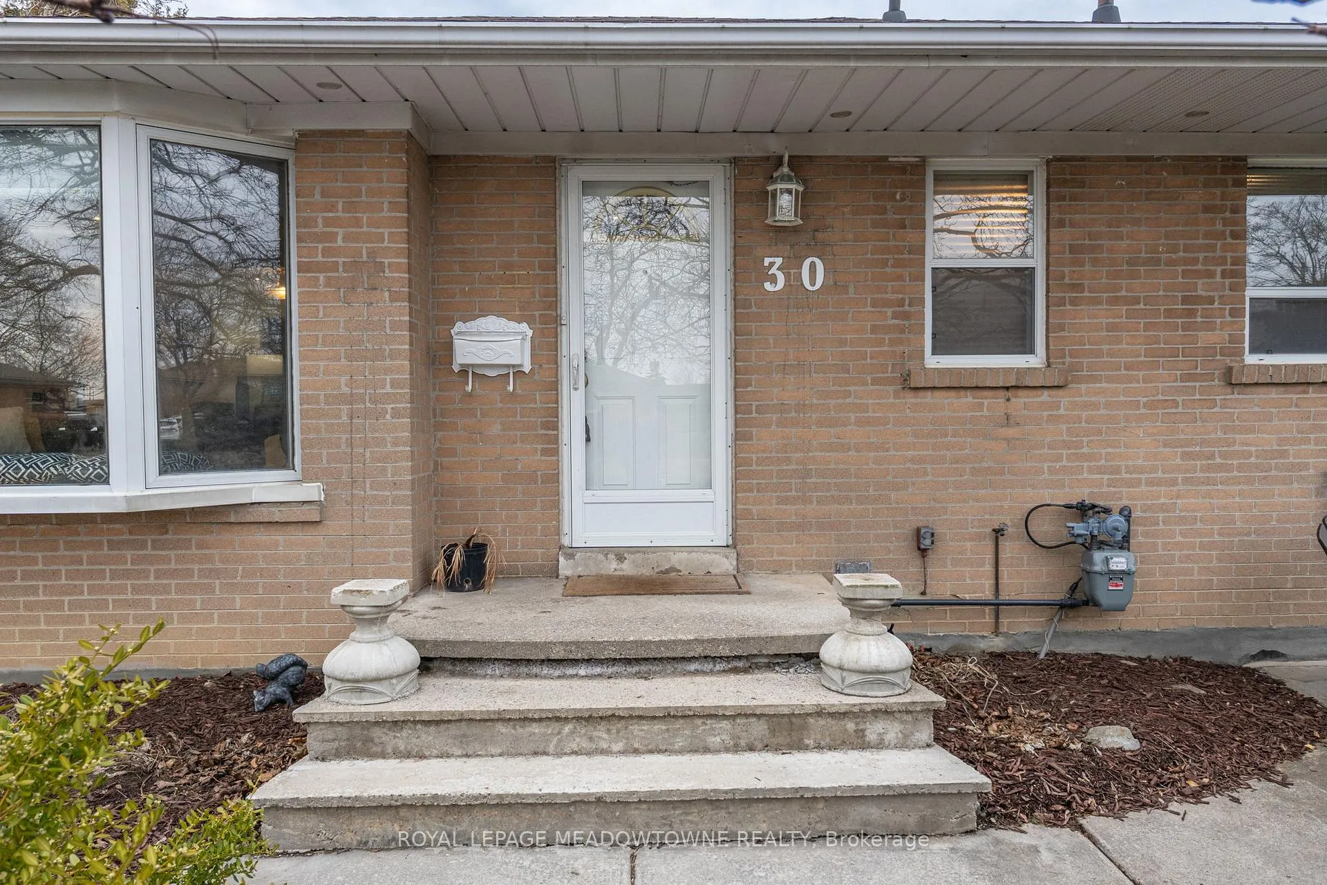 Photo 6 of 30 Lesbury Avenue, Brampton, Brampton East — HOMEH