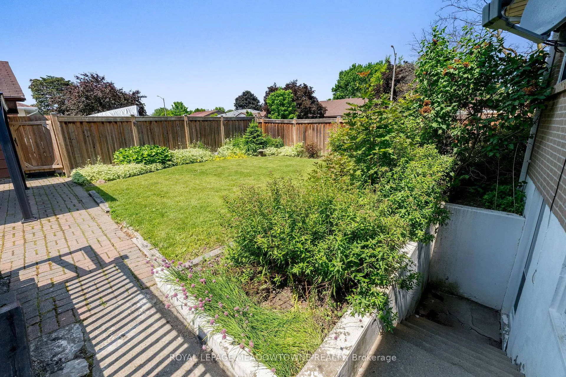 Photo 27 of 30 Lesbury Avenue, Brampton, Brampton East — HOMEH