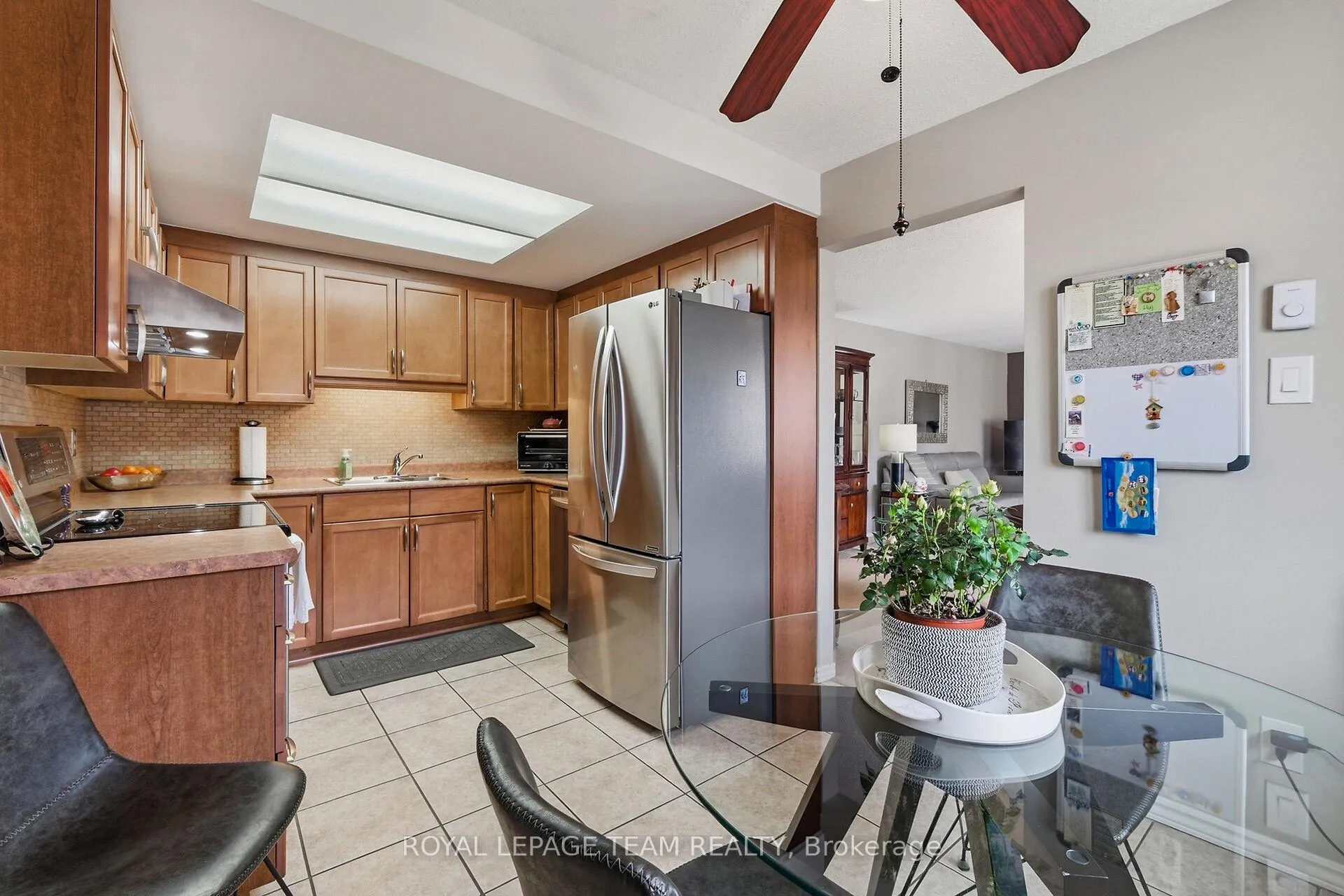 Photo 16 of Unit 40, 140 Rushford Private, Ottawa, Hunt Club Park/Greenboro — HOMEH