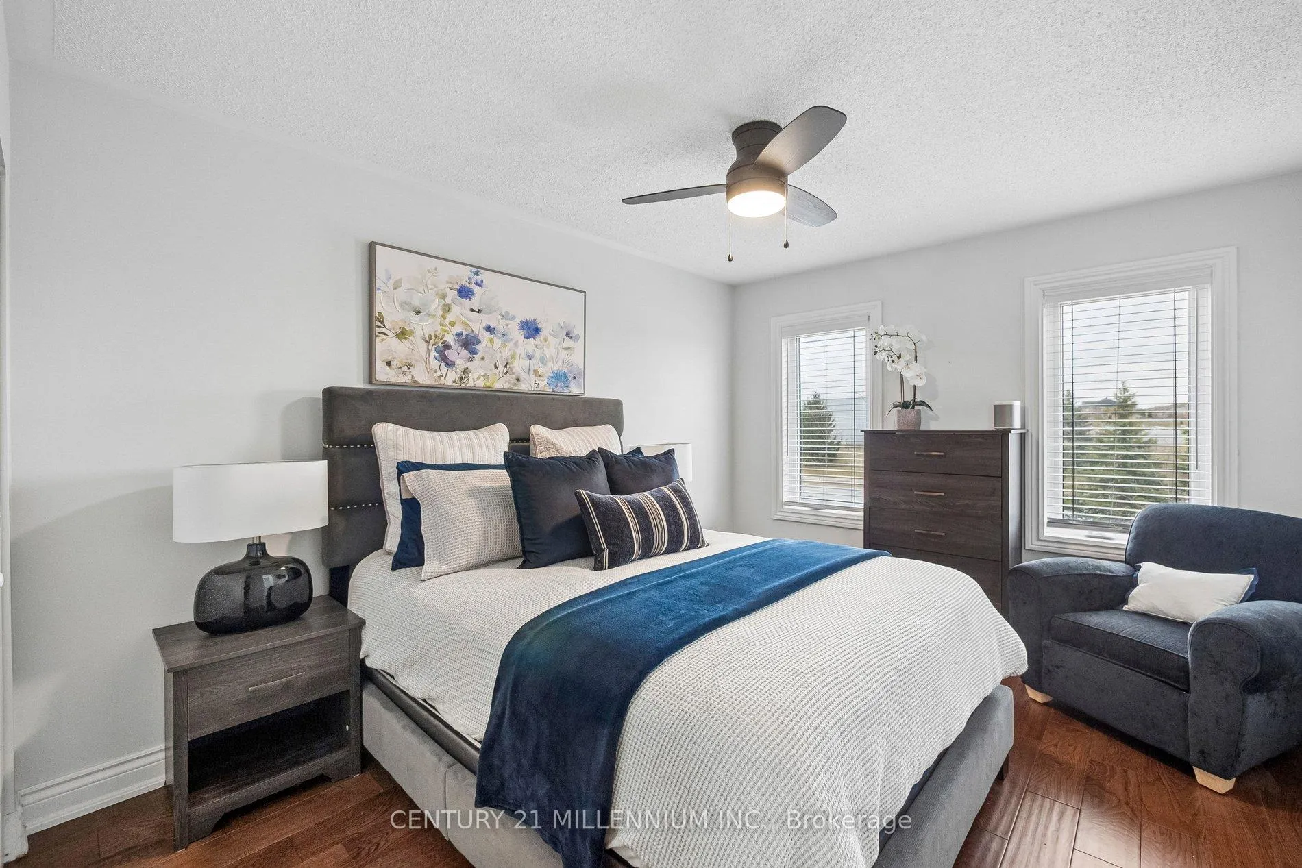Photo 26 of 90 Baywell Crescent, Aurora, Bayview Wellington — HOMEH