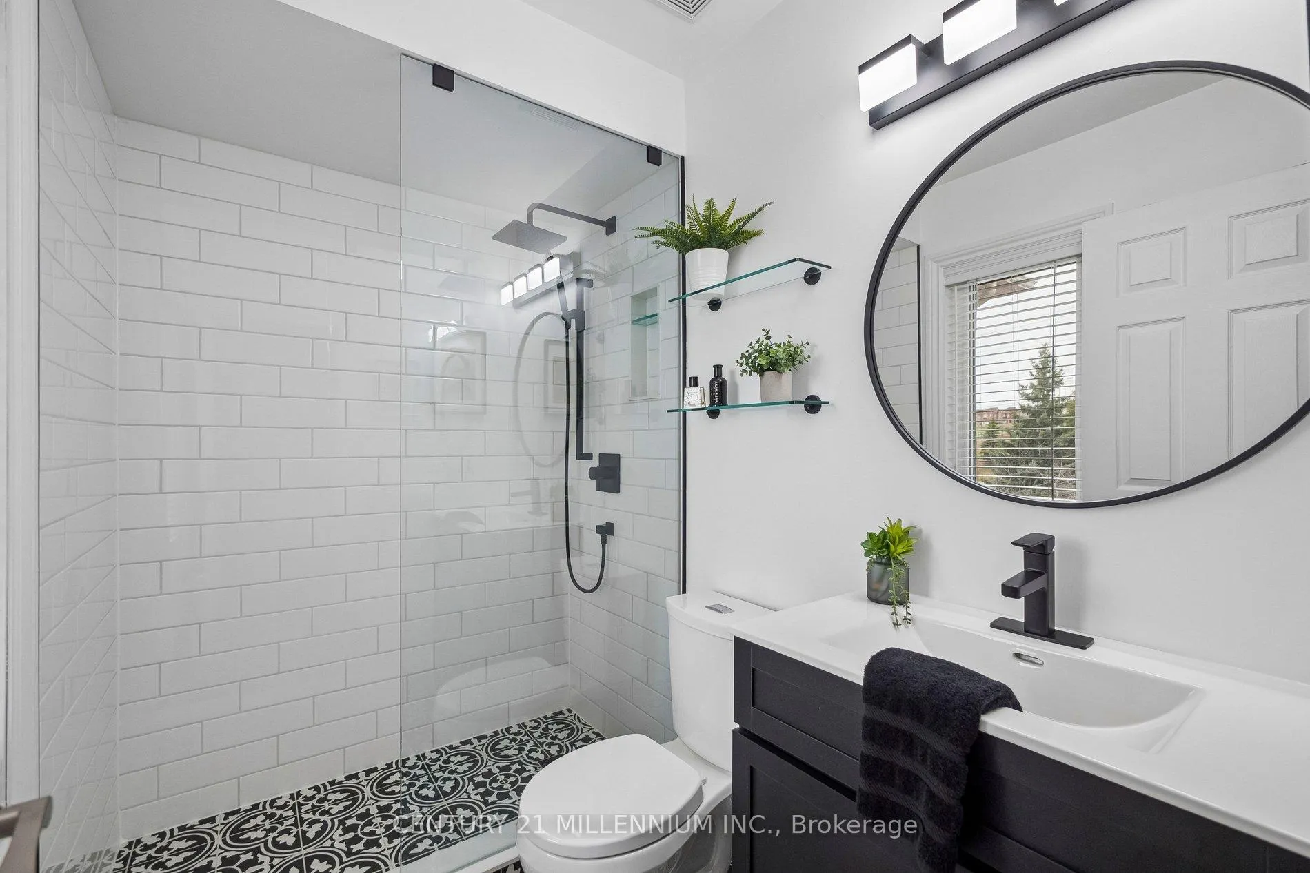 Photo 28 of 90 Baywell Crescent, Aurora, Bayview Wellington — HOMEH