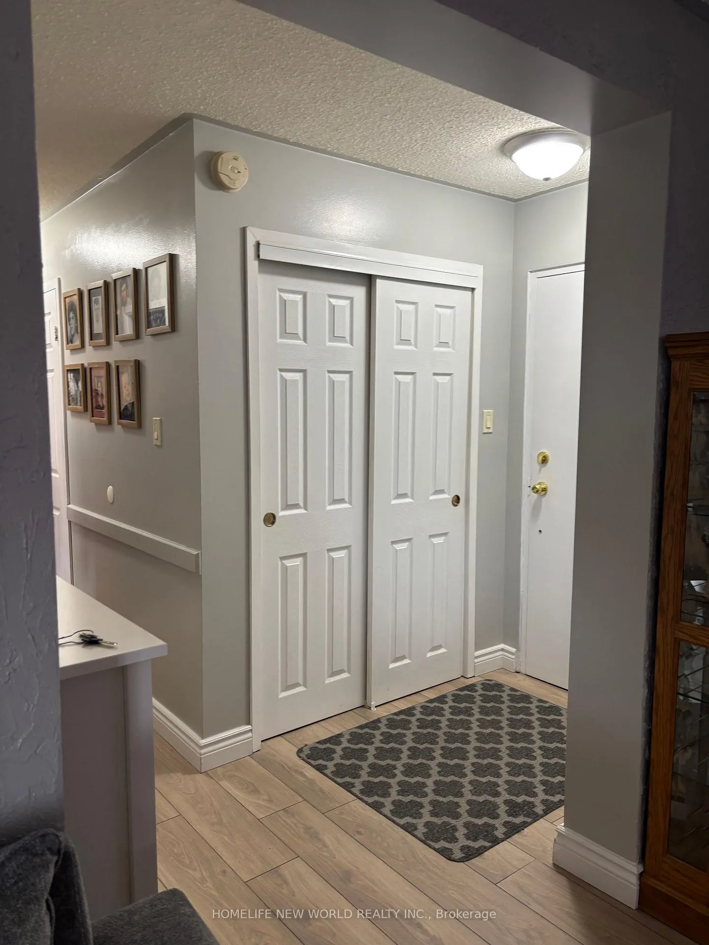 Photo 6 of Unit 402, 131 Taunton Road E, Oshawa, Centennial — HOMEH