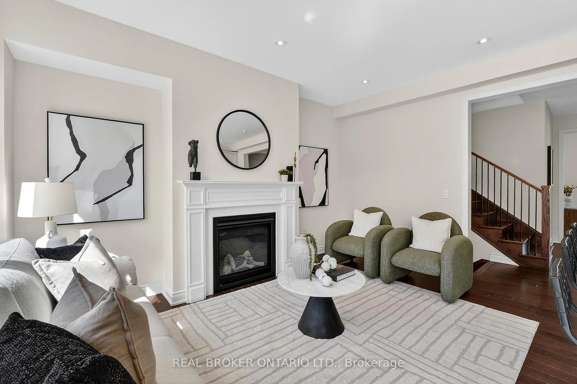 Photo 3 of 4 Beasley Grove, Hamilton, Meadowlands — HOMEH