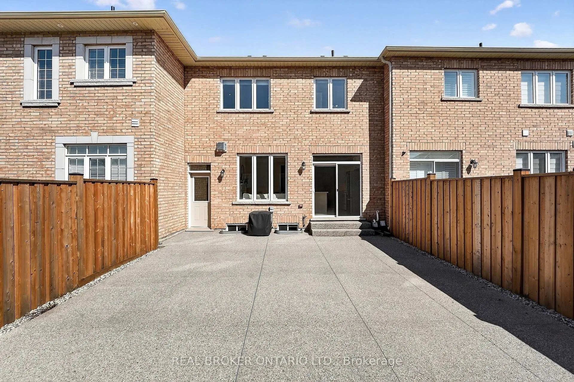 Photo 7 of 4 Beasley Grove, Hamilton, Meadowlands — HOMEH