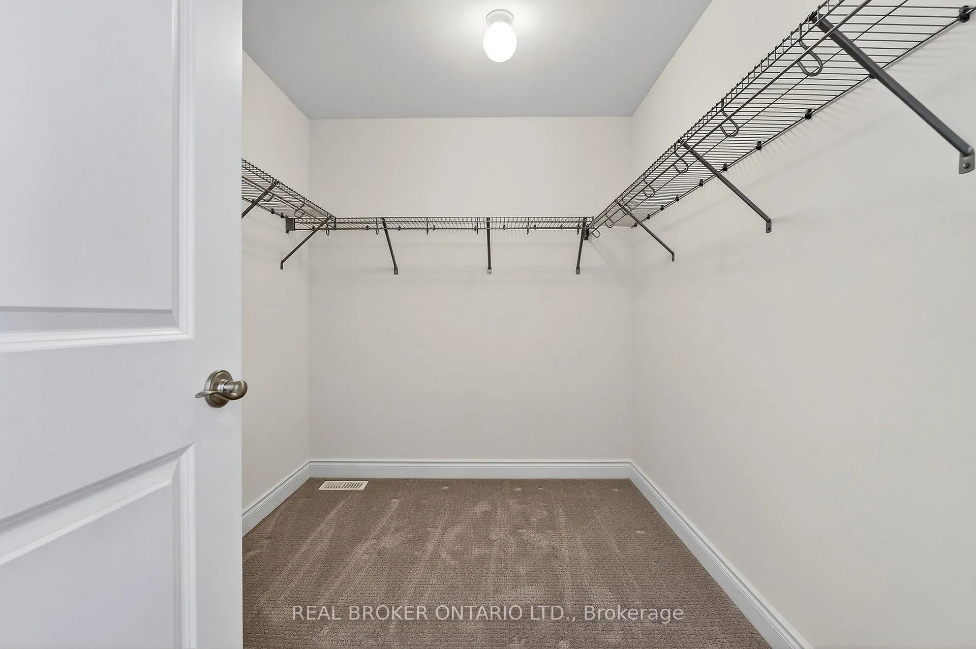 Photo 22 of 4 Beasley Grove, Hamilton, Meadowlands — HOMEH