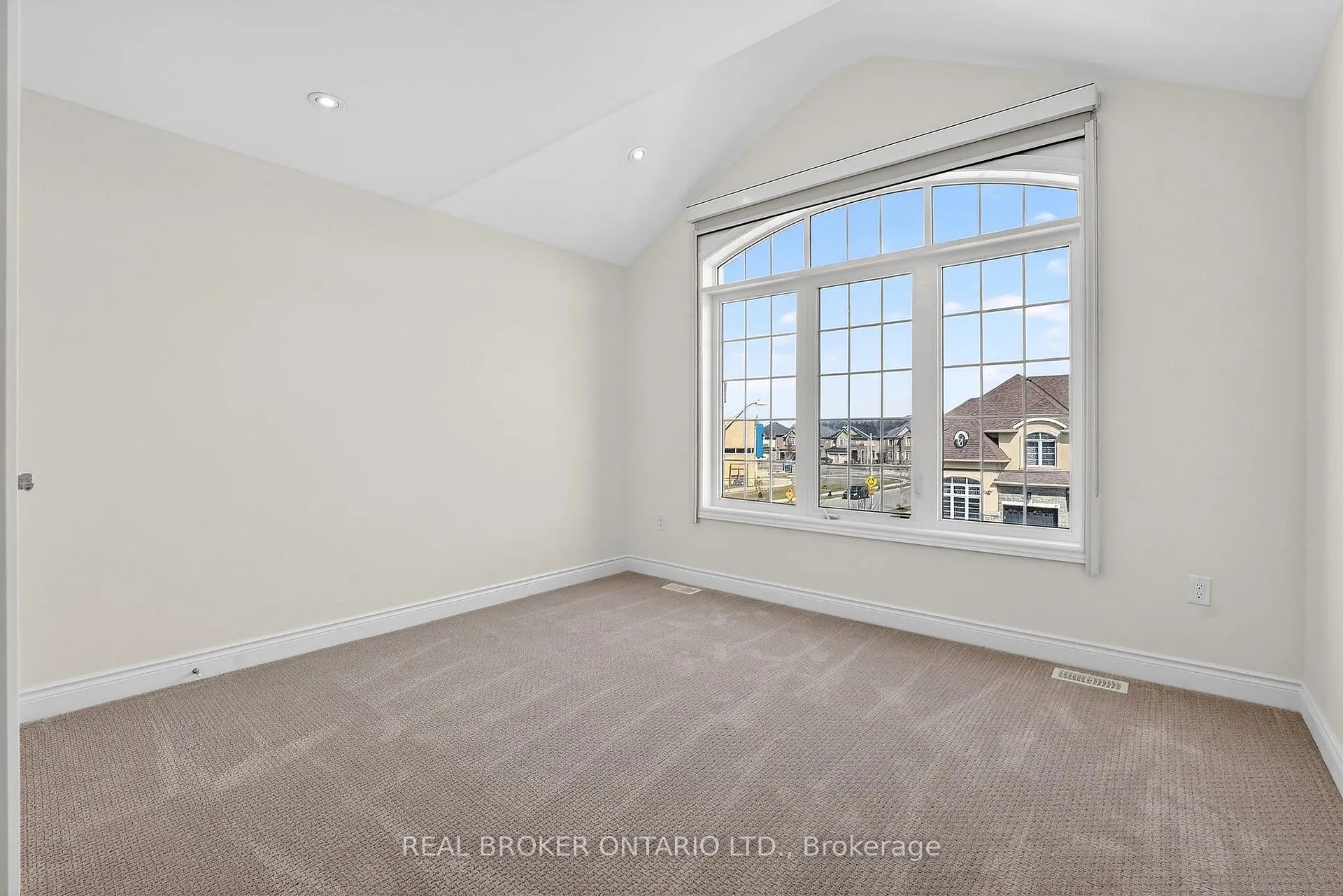 Photo 26 of 4 Beasley Grove, Hamilton, Meadowlands — HOMEH