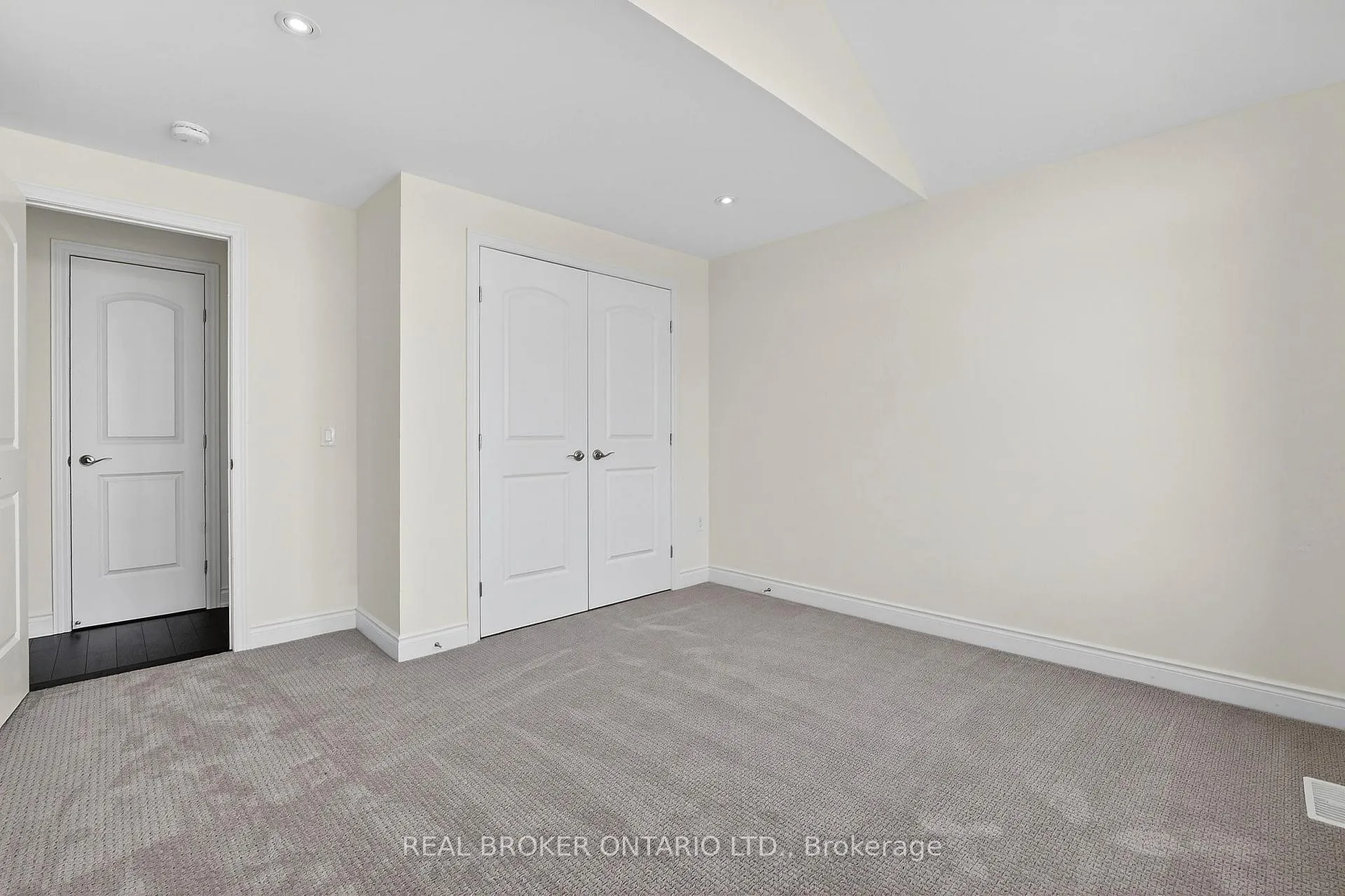 Photo 30 of 4 Beasley Grove, Hamilton, Meadowlands — HOMEH