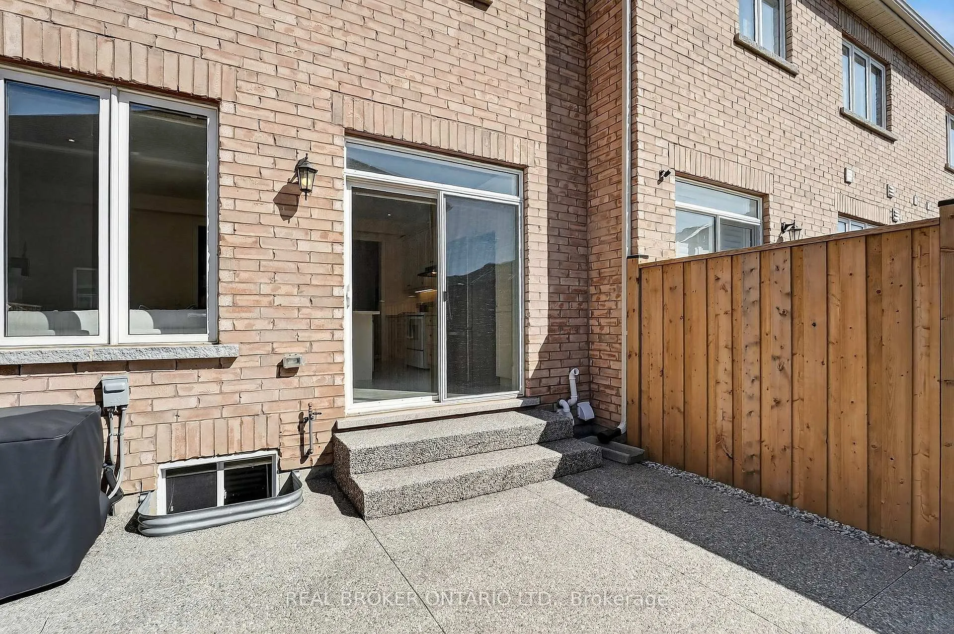 Photo 39 of 4 Beasley Grove, Hamilton, Meadowlands — HOMEH