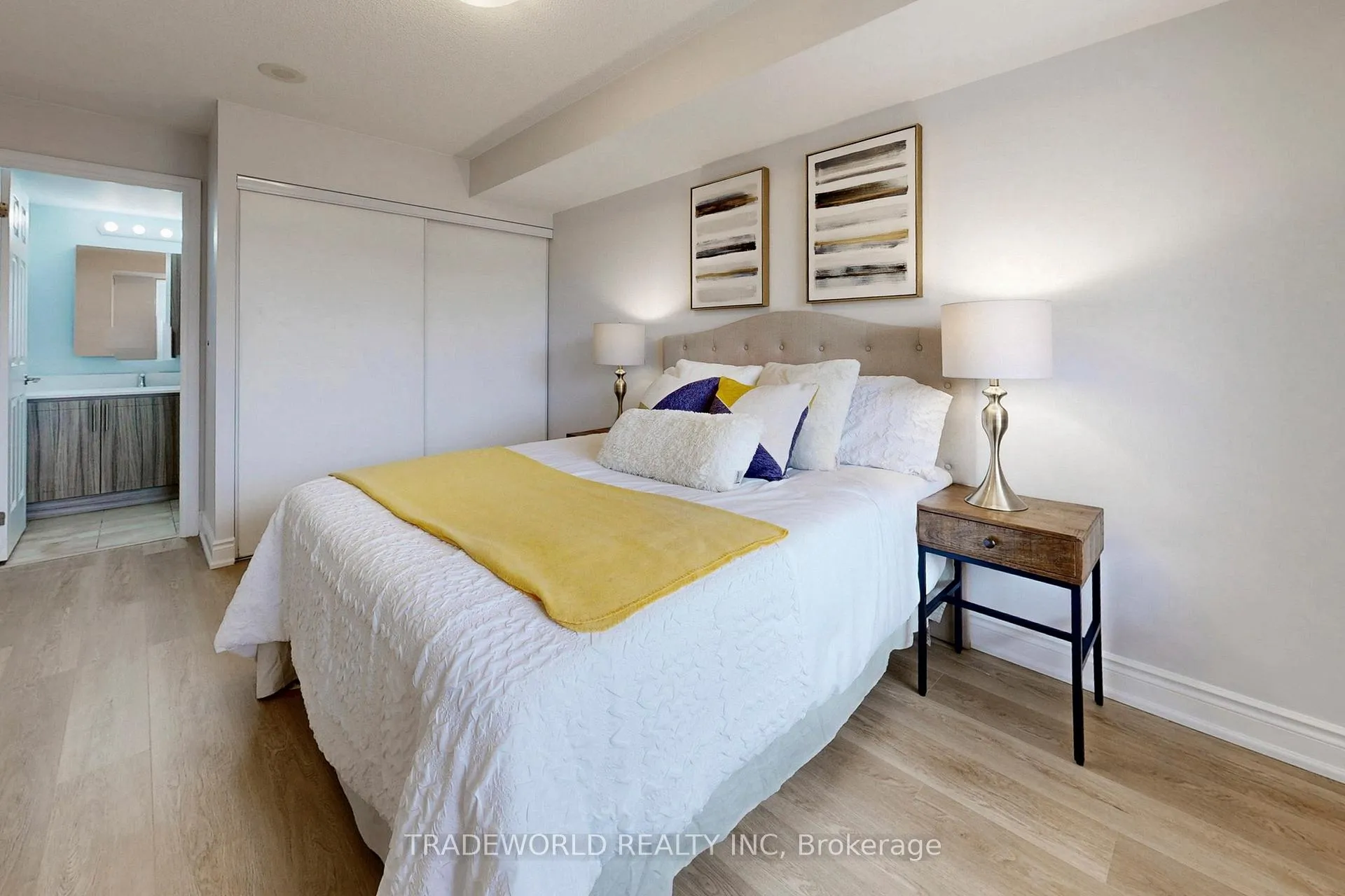 Photo 18 of Unit 502, 39 Galleria Parkway, Markham, Commerce Valley — HOMEH
