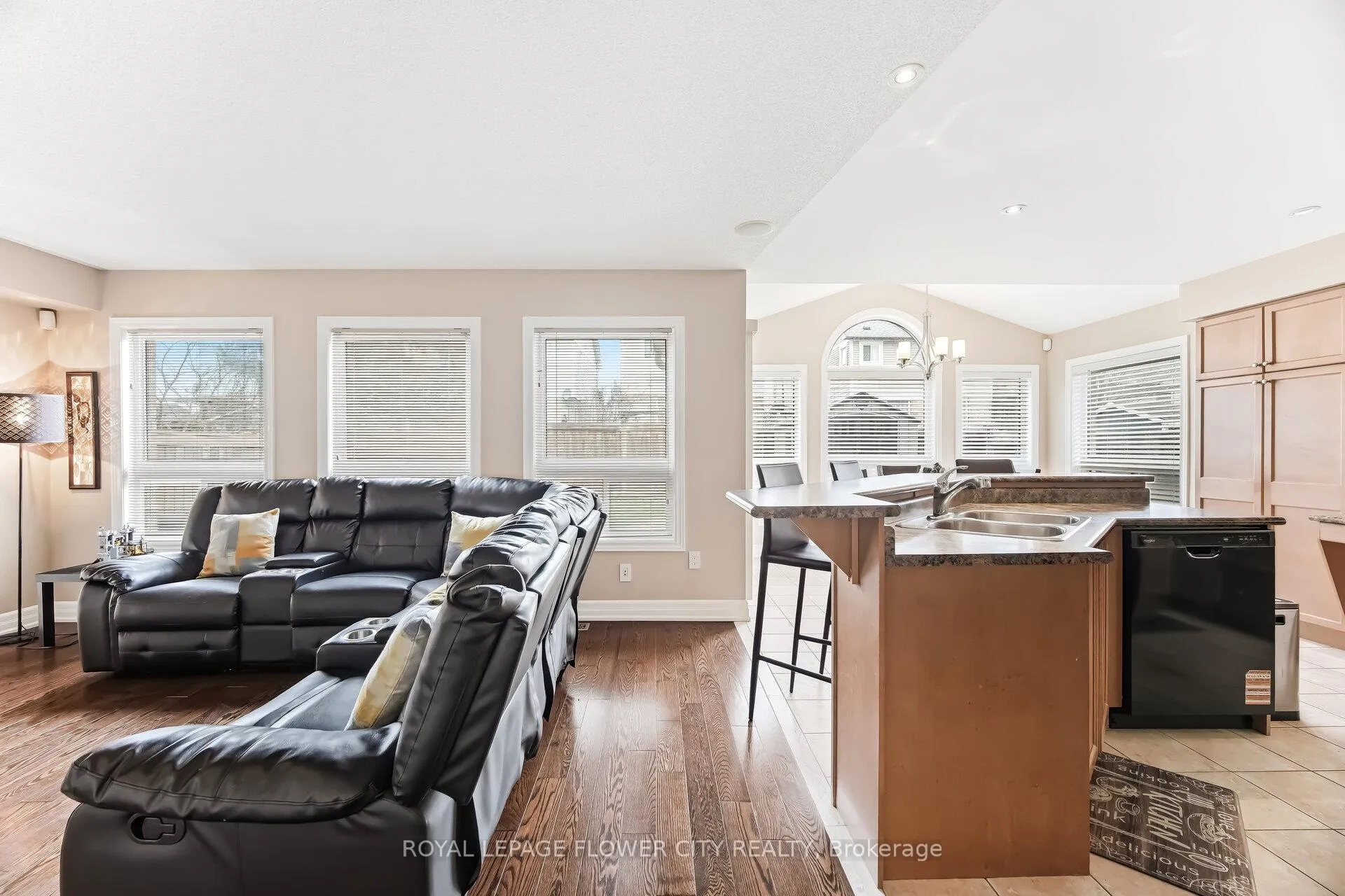 Photo 11 of 4 Fawcett Avenue, Whitby, Taunton North — HOMEH