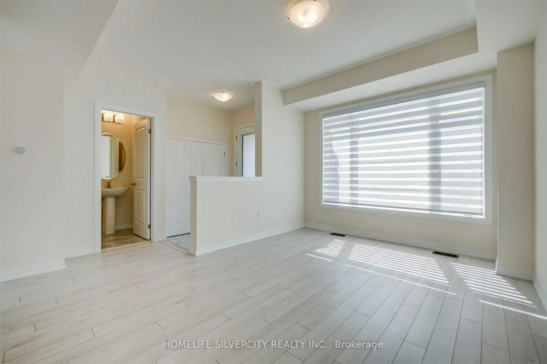 Photo 6 of 53 Ravenbury Street, Brampton, Bram East — HOMEH