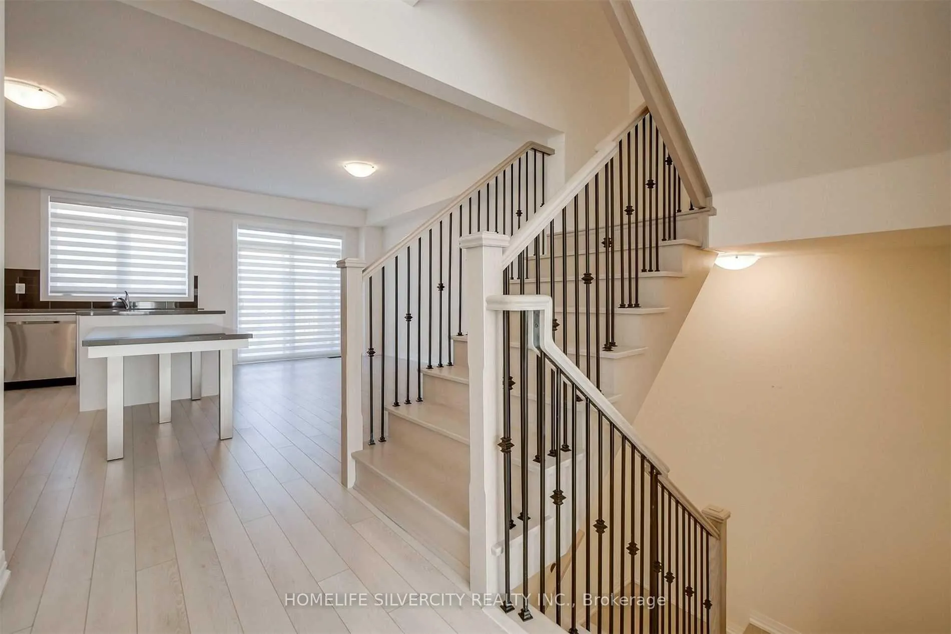 Photo 11 of 53 Ravenbury Street, Brampton, Bram East — HOMEH