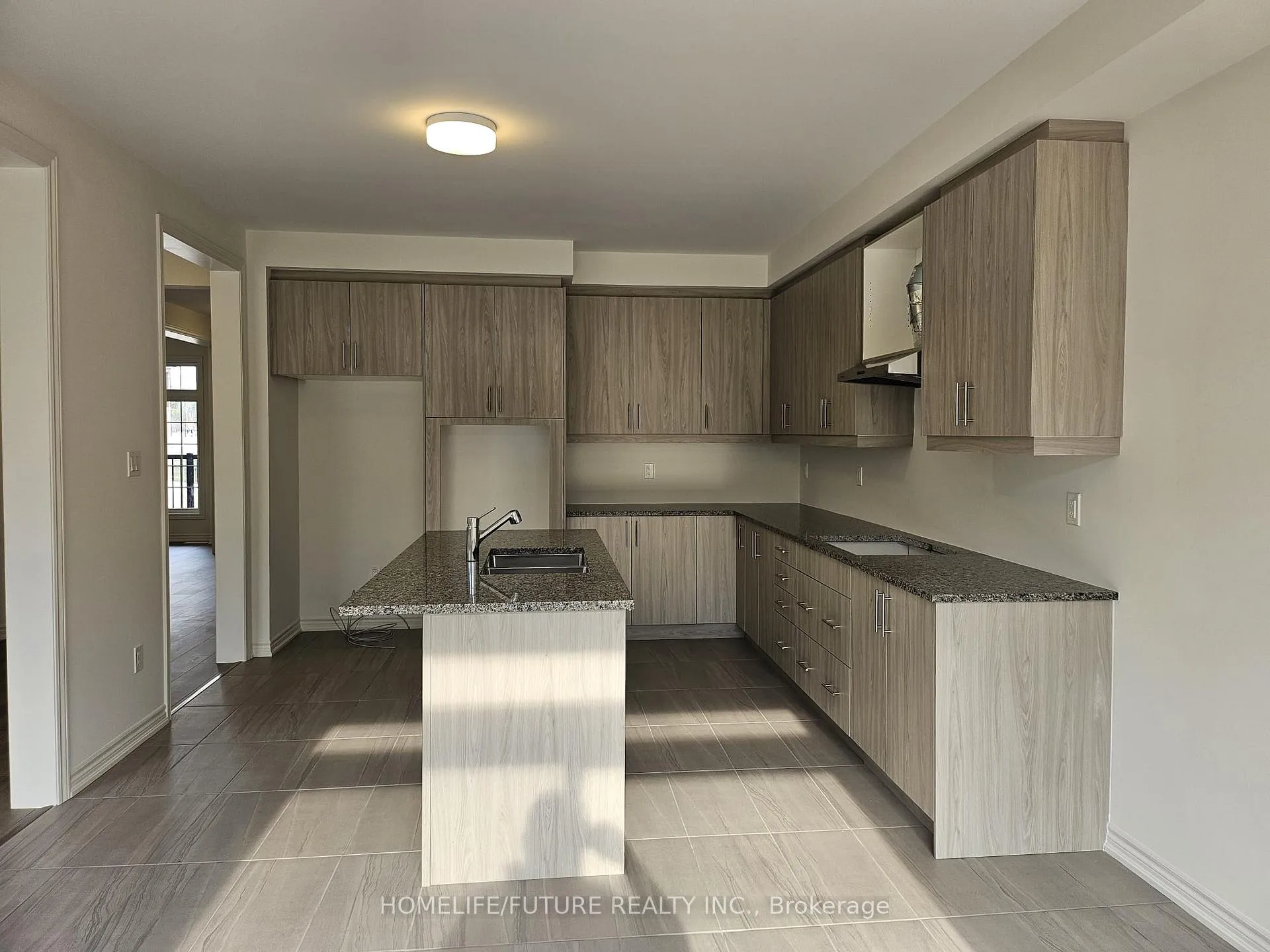 Photo 10 of 973 Trailsview Avenue, Cobourg — HOMEH