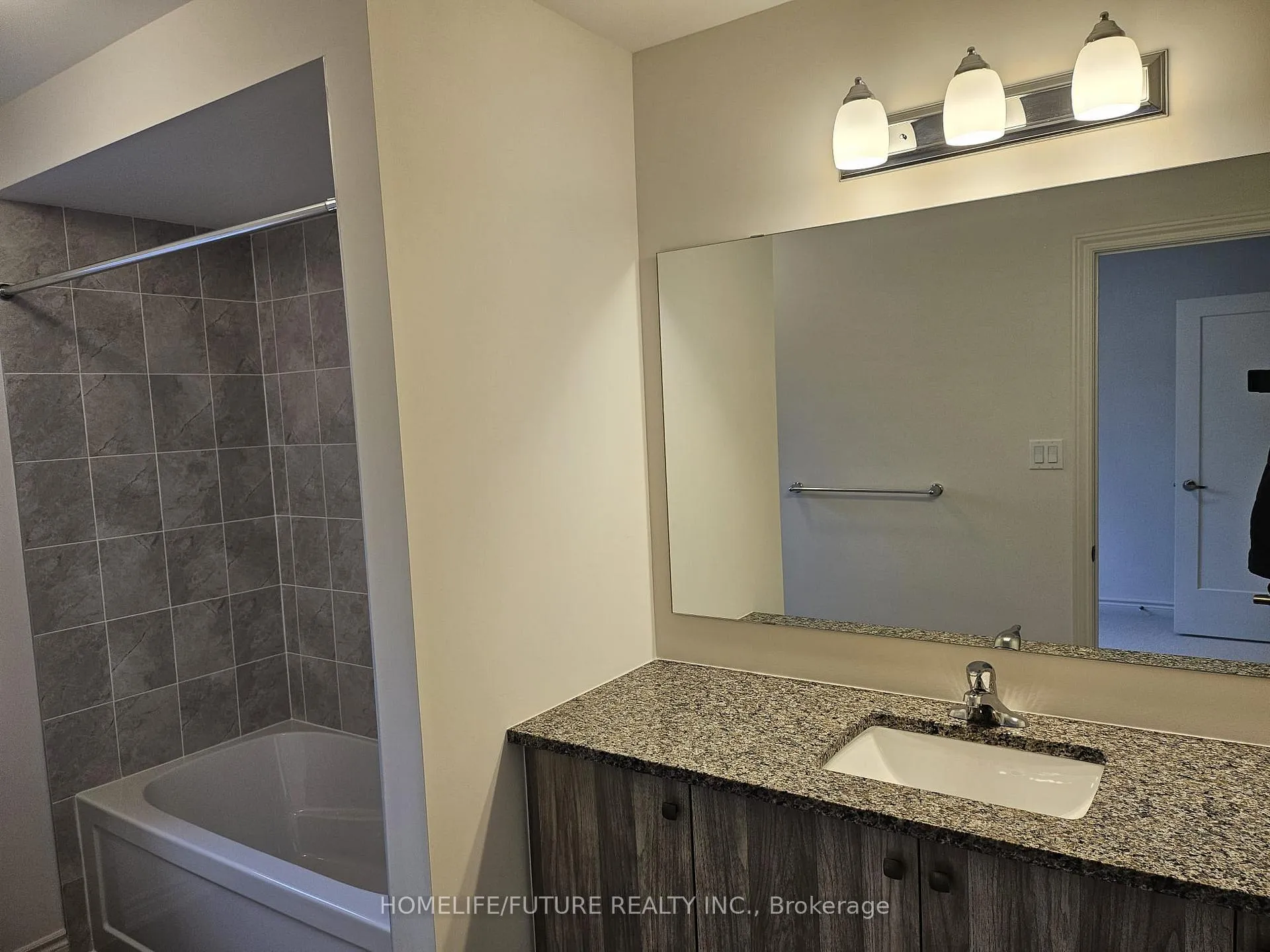 Photo 30 of 973 Trailsview Avenue, Cobourg — HOMEH