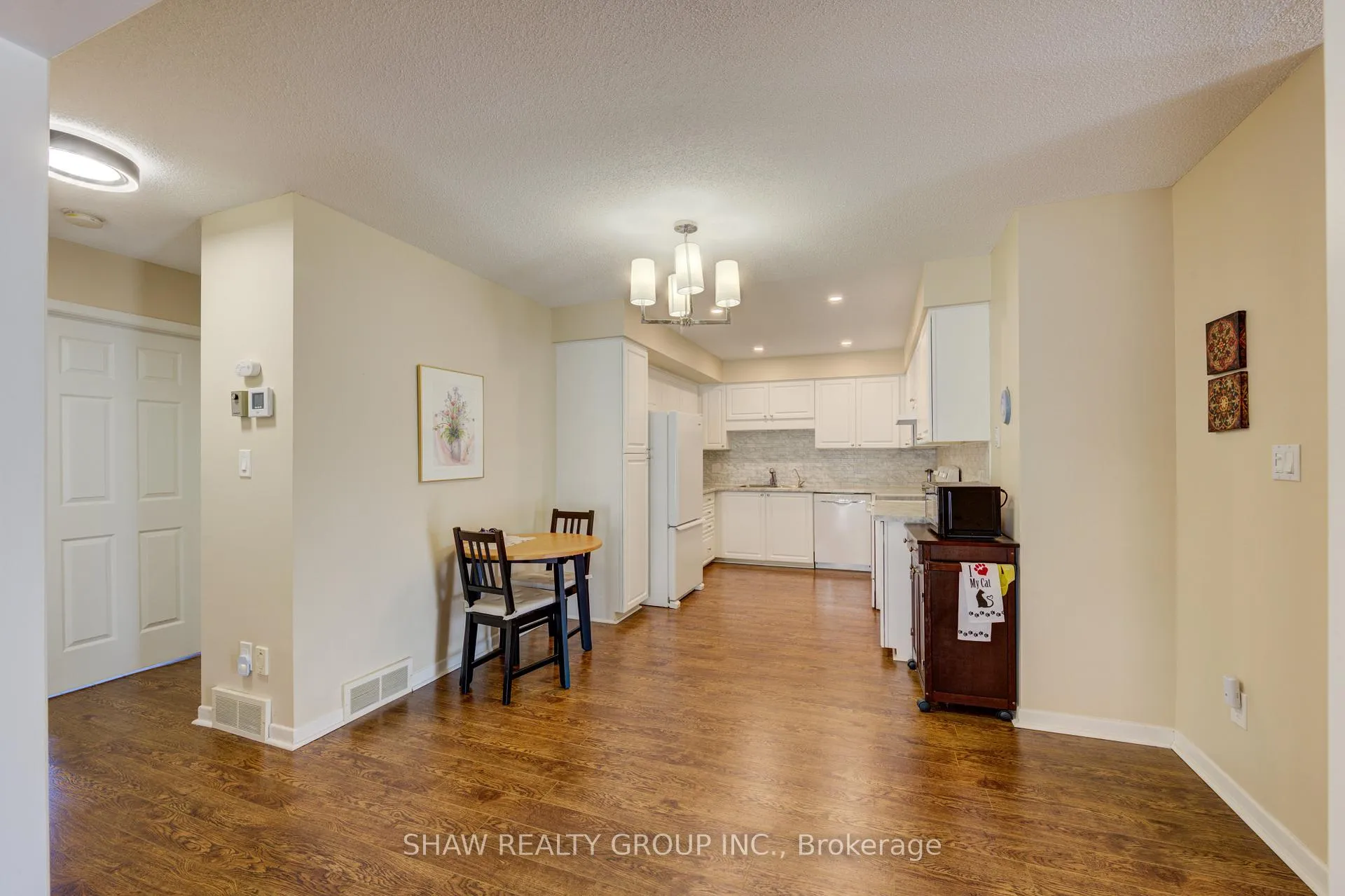 Photo 15 of 20 Edwin Crescent, Tillsonburg — HOMEH