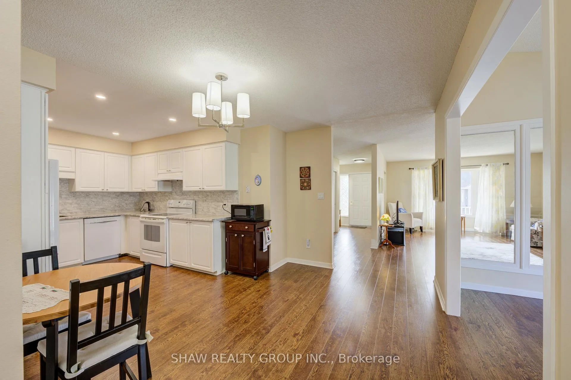 Photo 22 of 20 Edwin Crescent, Tillsonburg — HOMEH