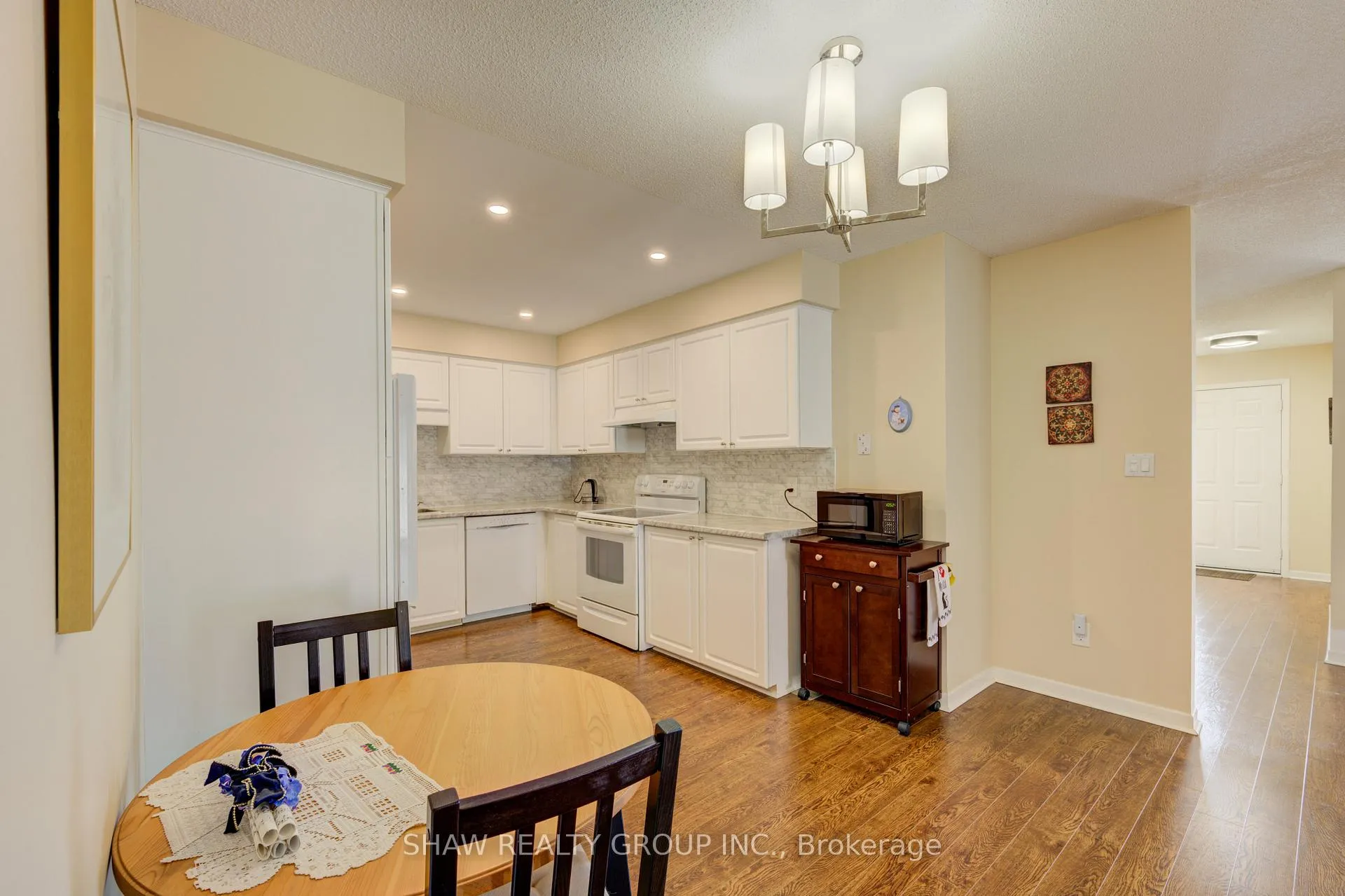 Photo 23 of 20 Edwin Crescent, Tillsonburg — HOMEH