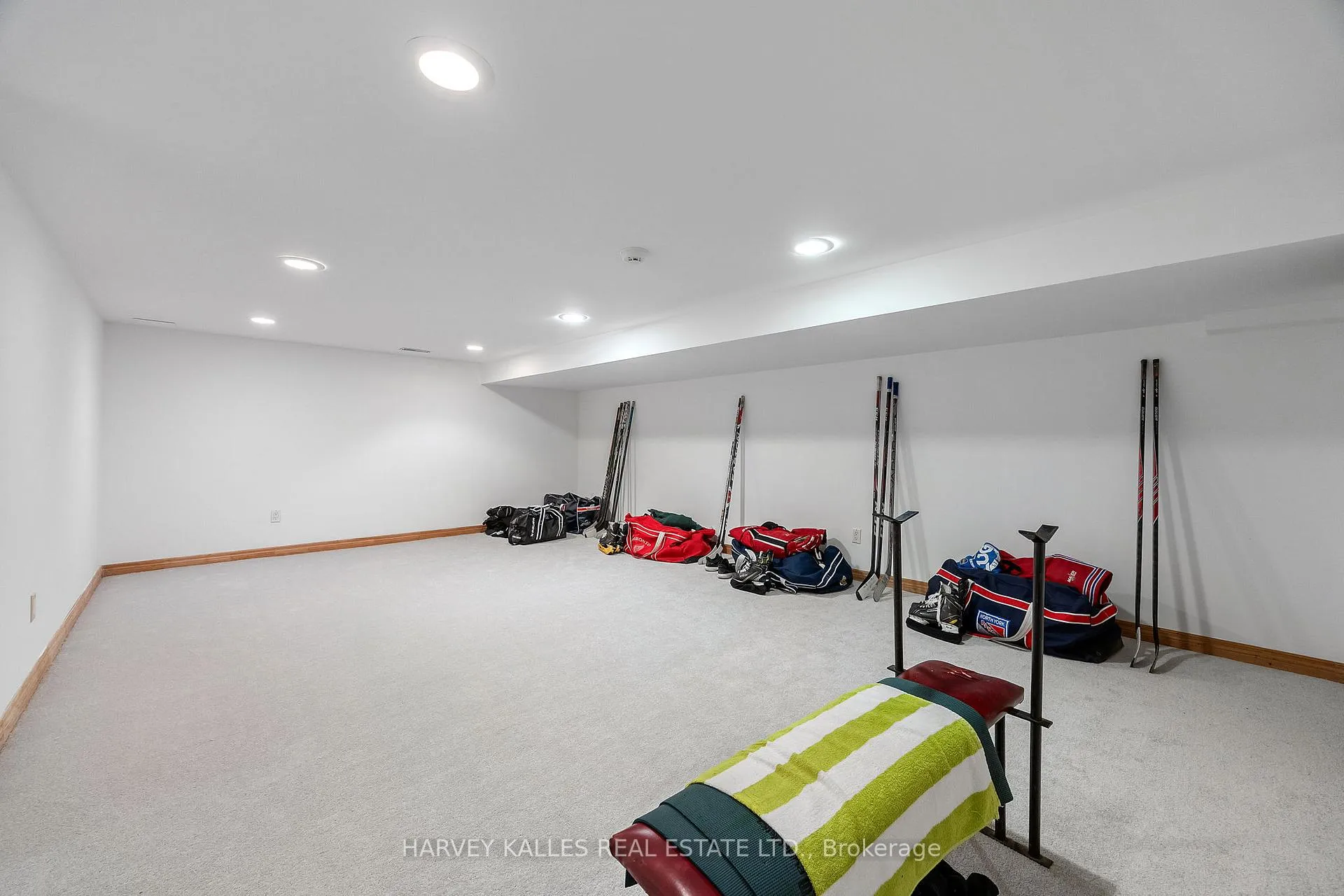Photo 33 of 26 Forest Ridge Drive, Toronto, Forest Hill North — HOMEH