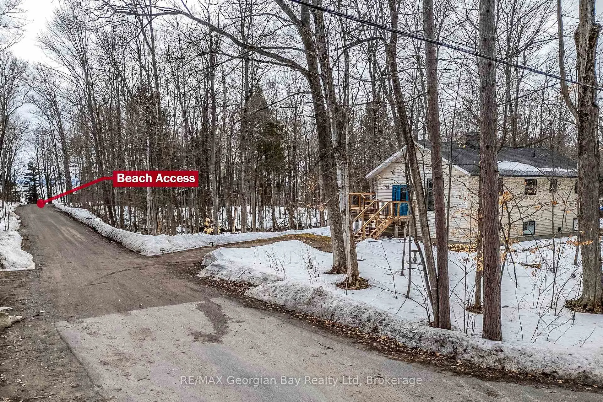Photo 5 of 2 Belle Vue Avenue, Tiny, Rural Tiny — HOMEH