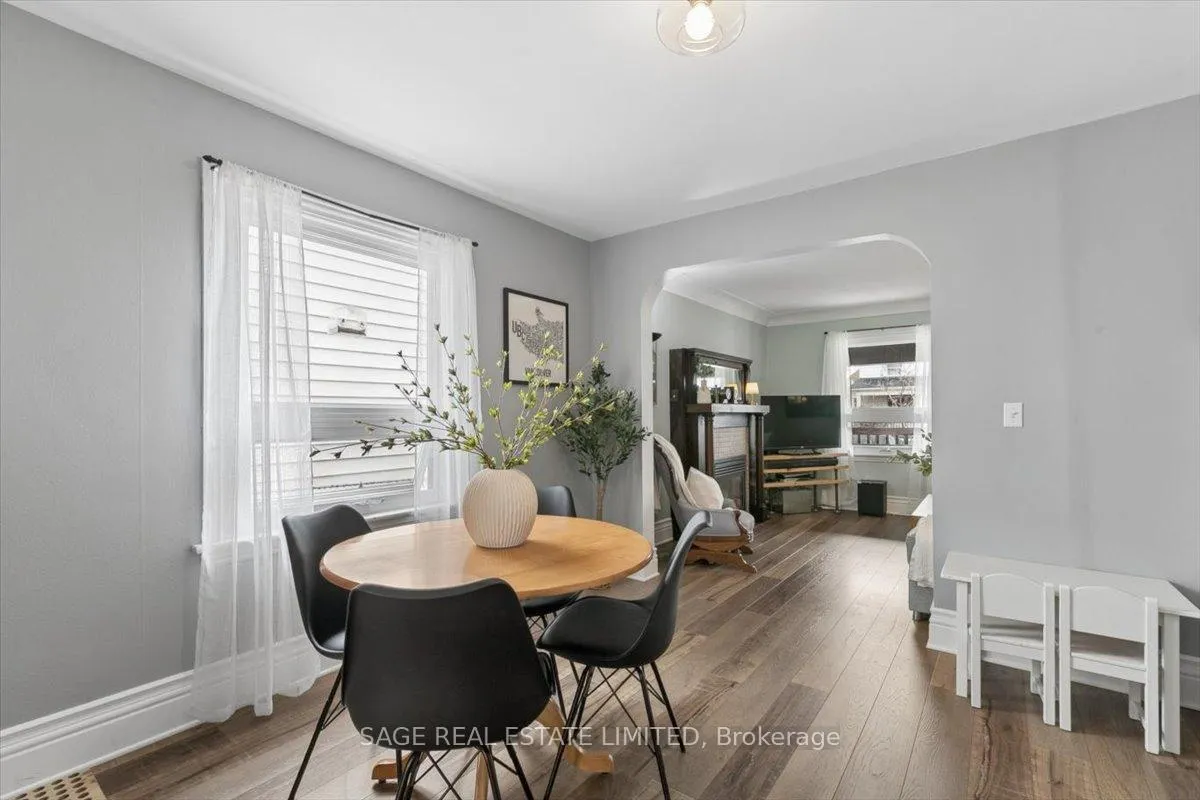Photo 7 of 95 Belview Avenue, Hamilton, Crown Point — HOMEH