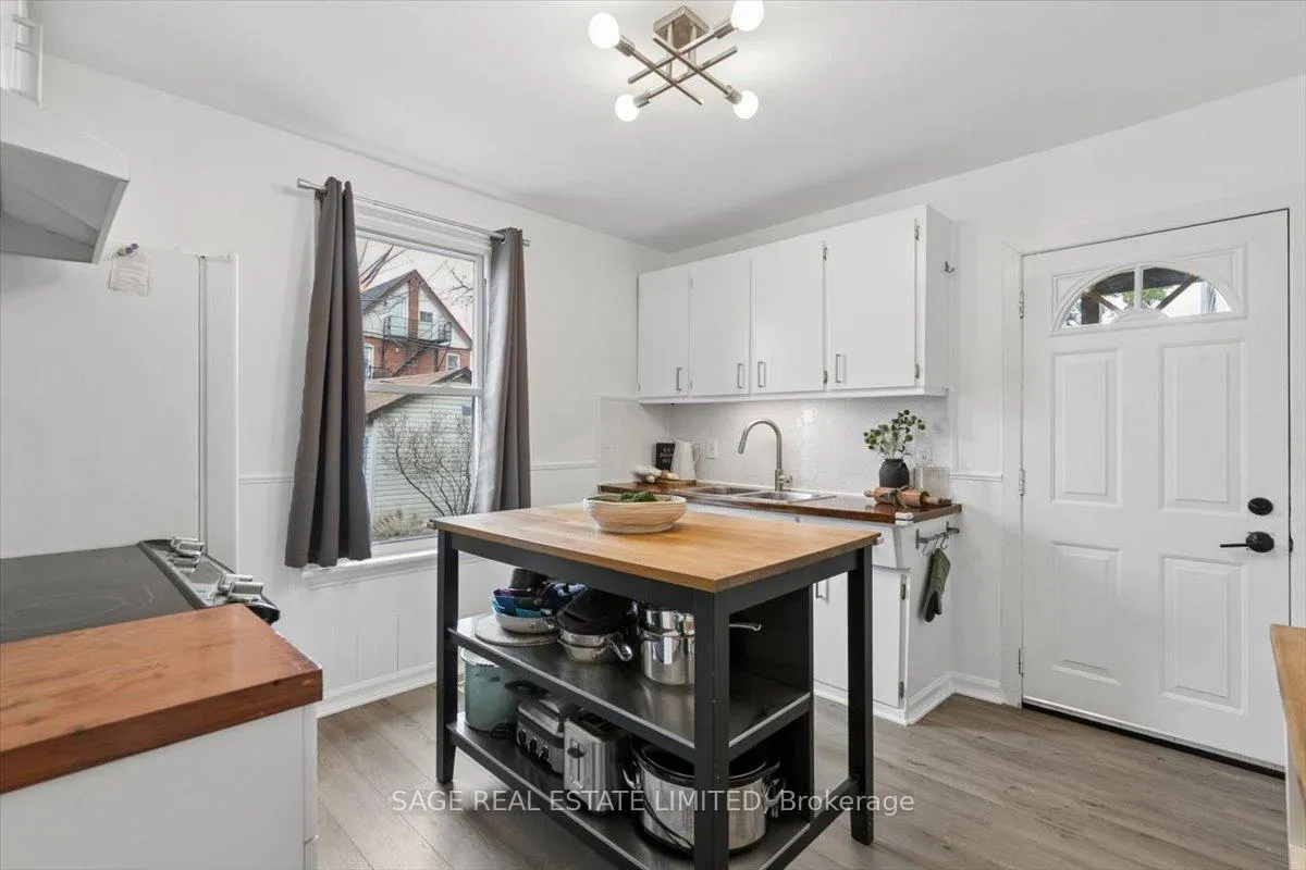 Photo 8 of 95 Belview Avenue, Hamilton, Crown Point — HOMEH