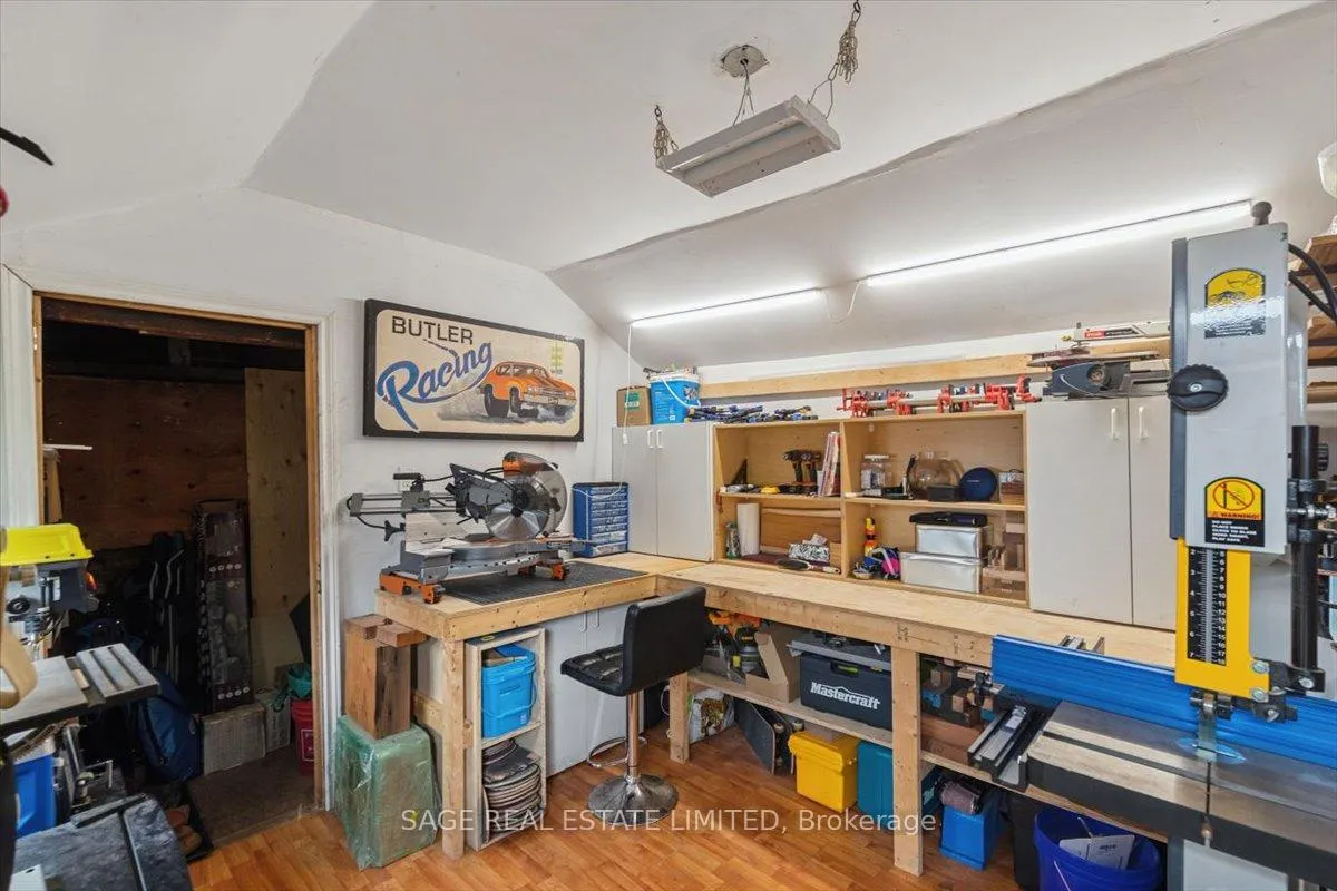 Photo 21 of 95 Belview Avenue, Hamilton, Crown Point — HOMEH