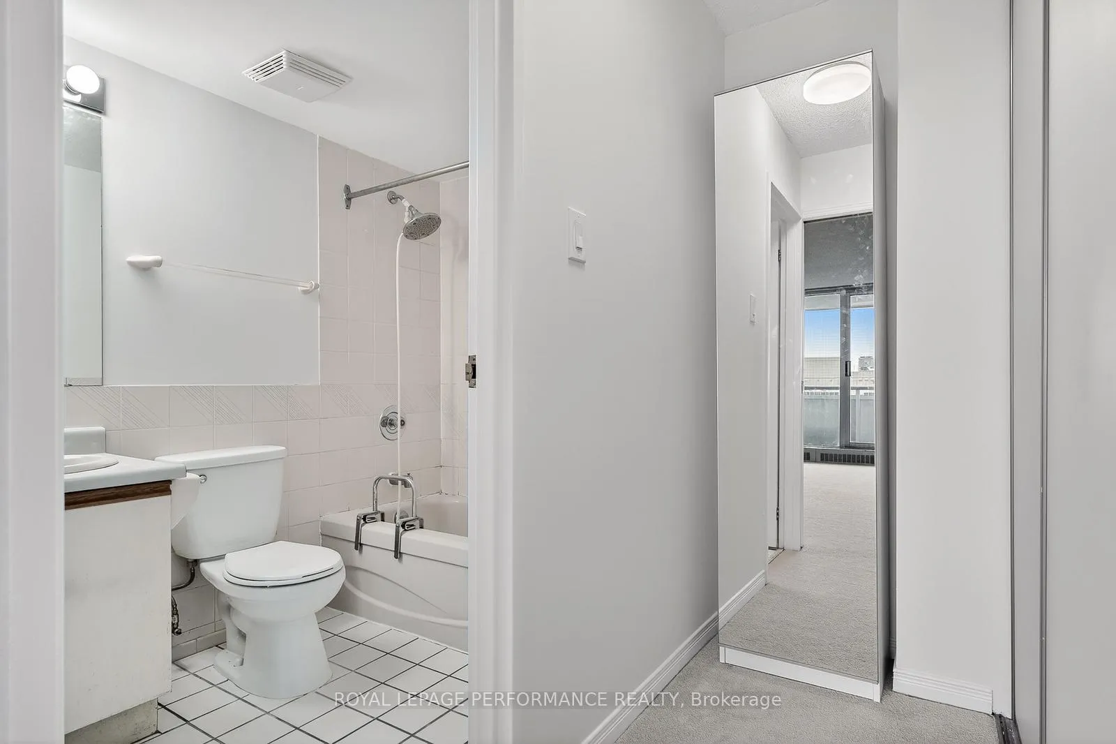 Photo 24 of Unit 1603, 160 George Street, Ottawa, Lower Town/Byward Market — HOMEH