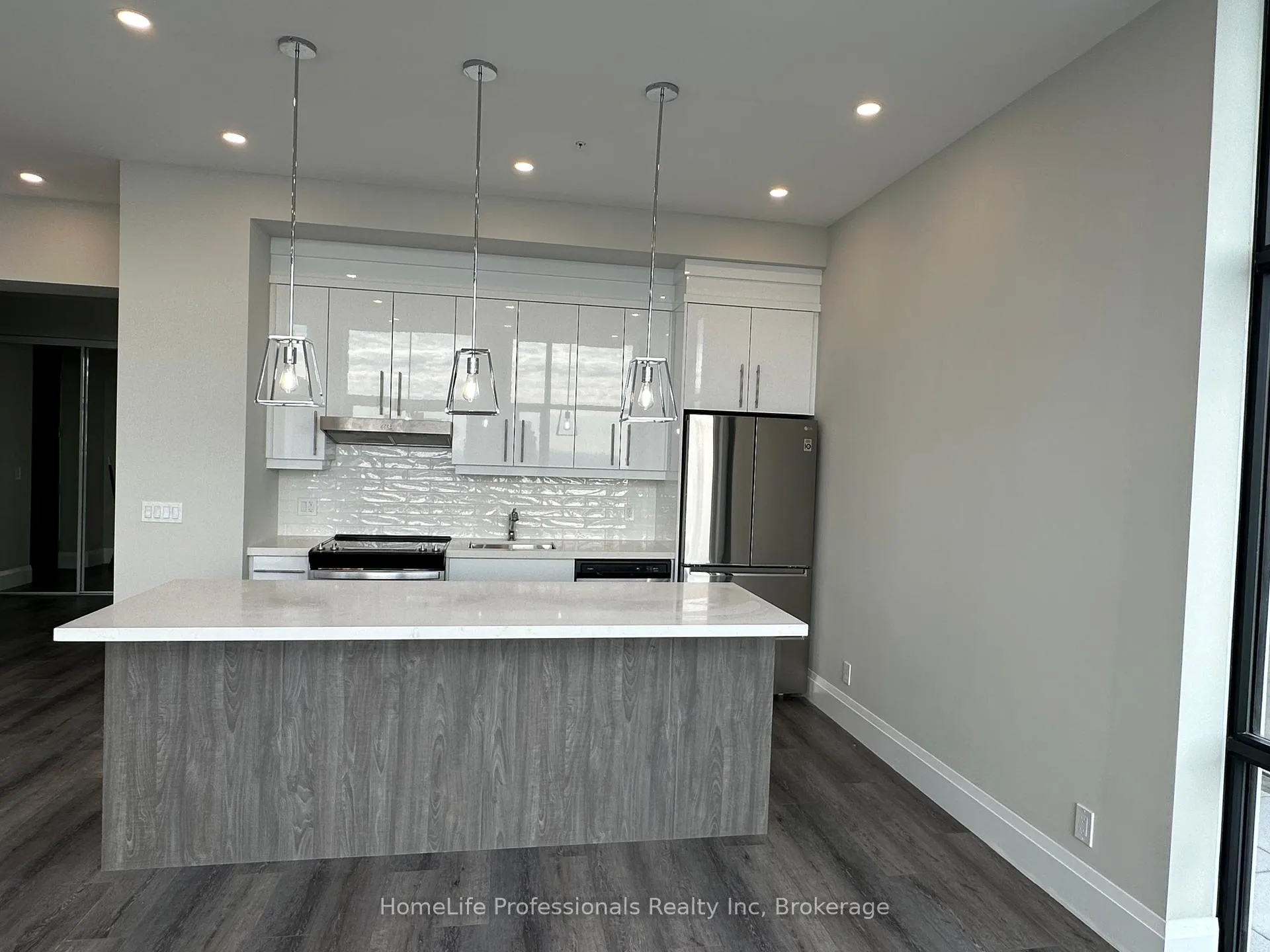 Photo 8 of Unit 2404, 15 Queen Street S, Hamilton, Central — HOMEH