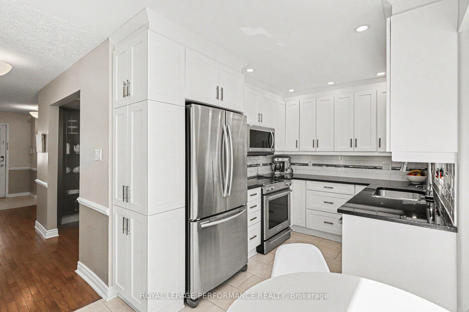 Photo 7 of 6722 Tooney Drive, Ottawa, Orleans/Sunridge — HOMEH
