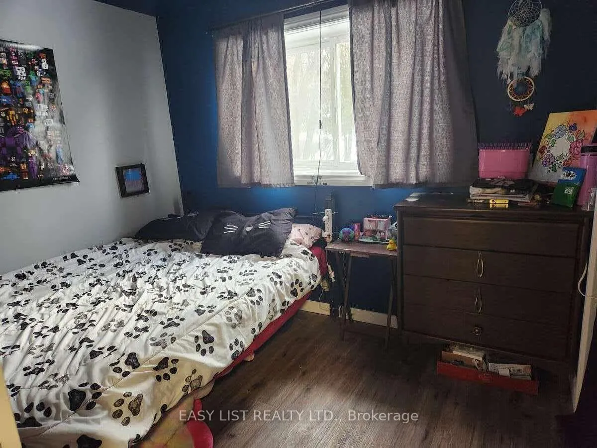 Photo 16 of 516 Bay Street, Kenora — HOMEH