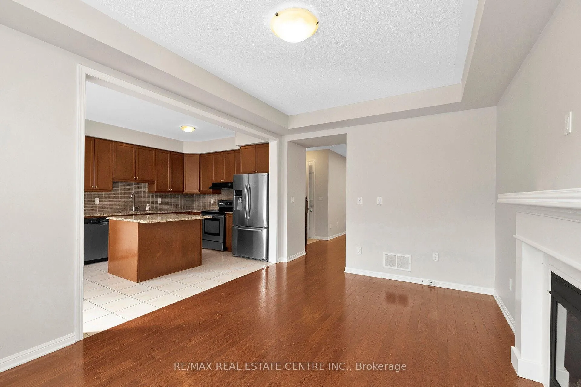 Photo 16 of 232 Drinkwater Road, Brampton, Fletcher's West — HOMEH
