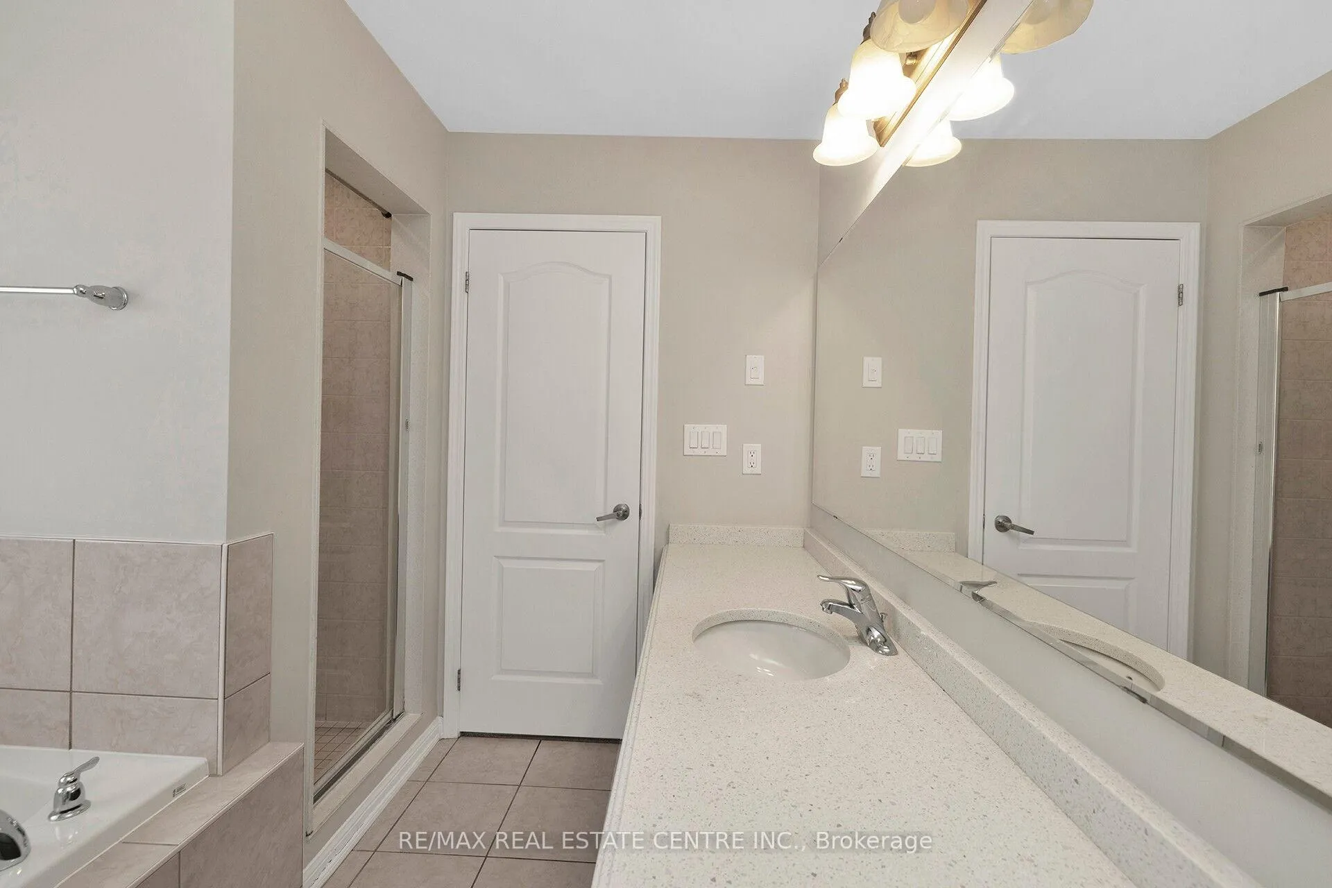 Photo 25 of 232 Drinkwater Road, Brampton, Fletcher's West — HOMEH