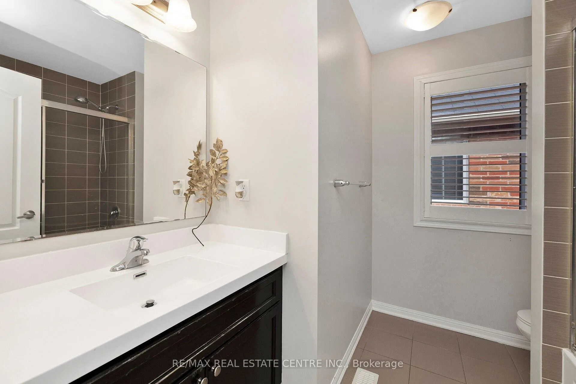 Photo 27 of 232 Drinkwater Road, Brampton, Fletcher's West — HOMEH