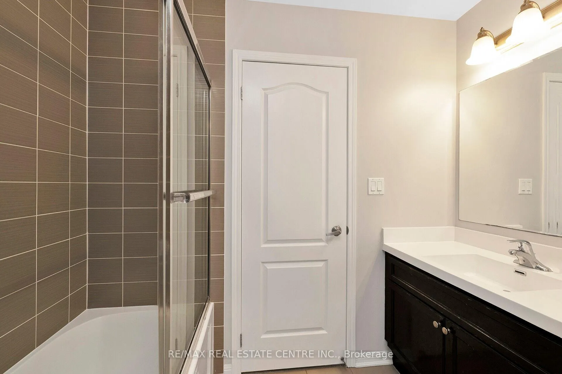Photo 28 of 232 Drinkwater Road, Brampton, Fletcher's West — HOMEH