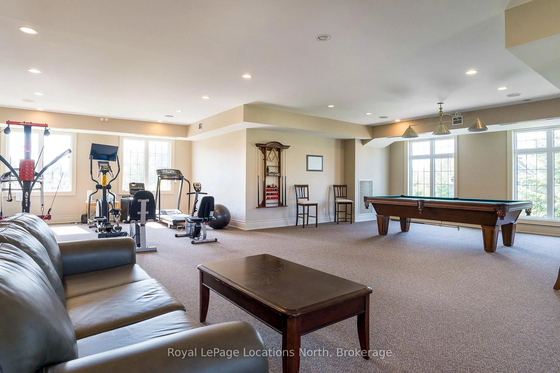 Photo 5 of Unit #201, 25 Beaver Street S, Blue Mountains — HOMEH
