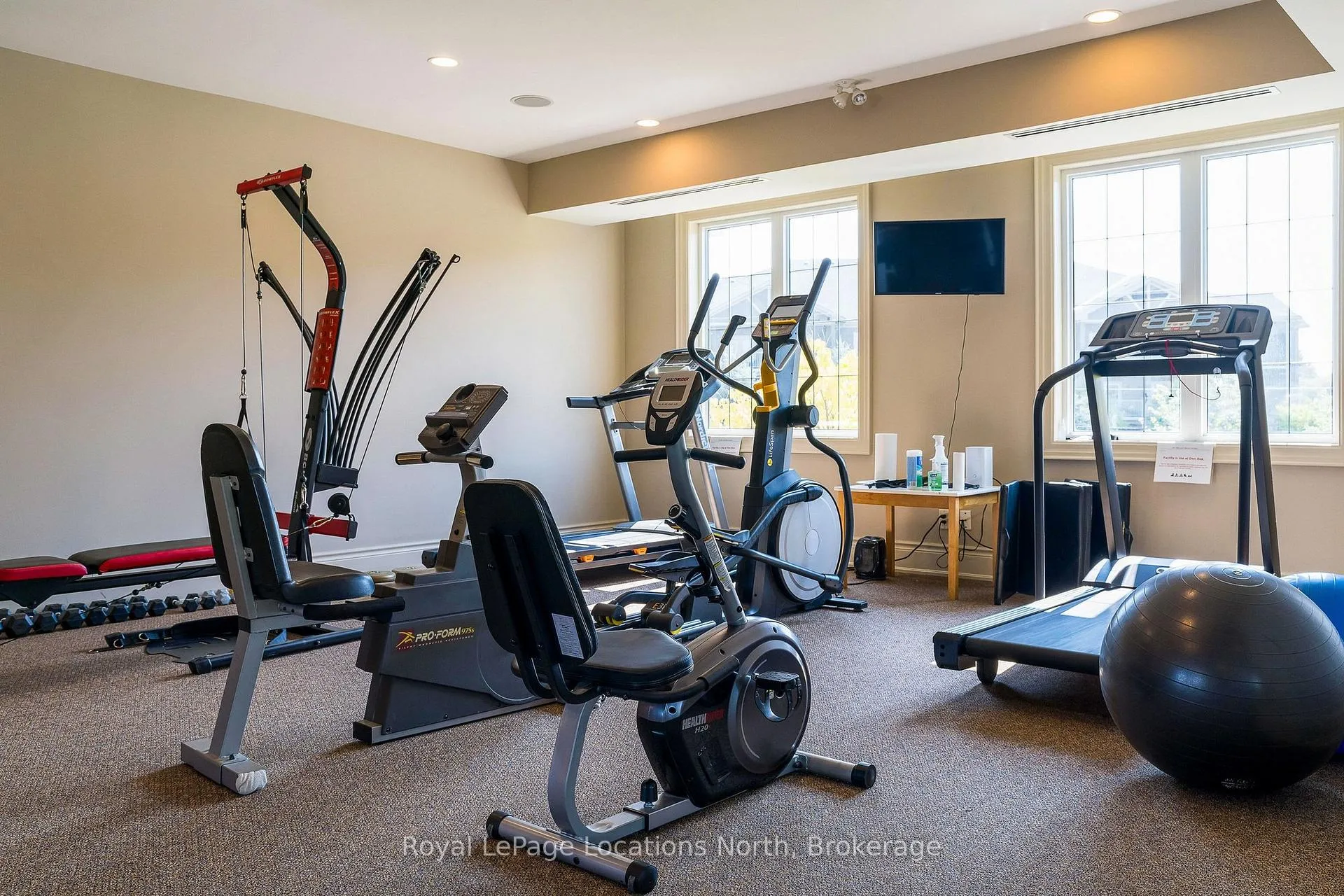 Photo 6 of Unit #201, 25 Beaver Street S, Blue Mountains — HOMEH