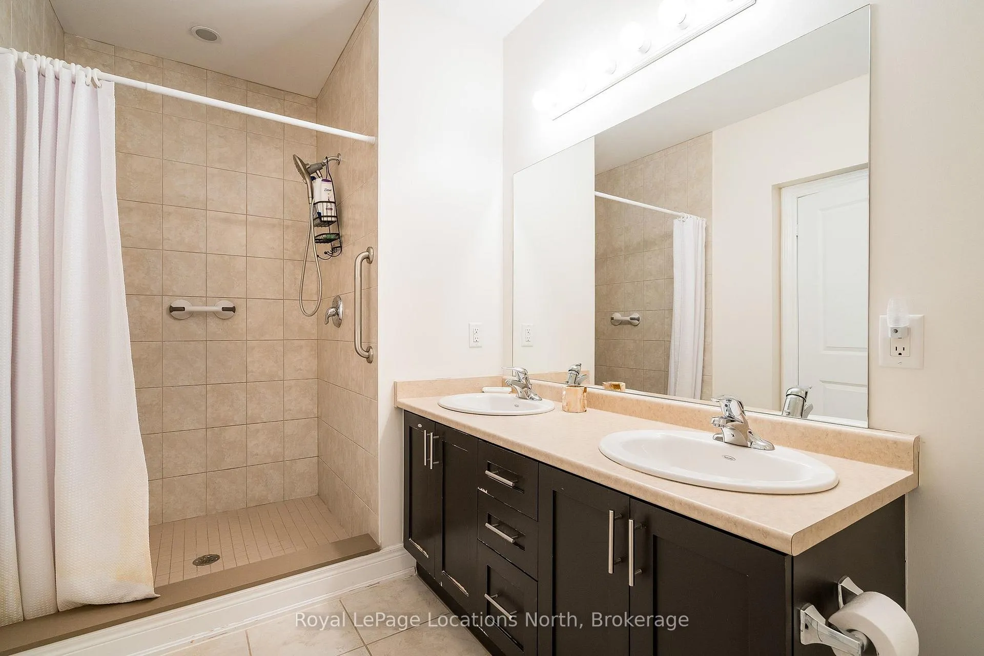 Photo 18 of Unit #201, 25 Beaver Street S, Blue Mountains — HOMEH