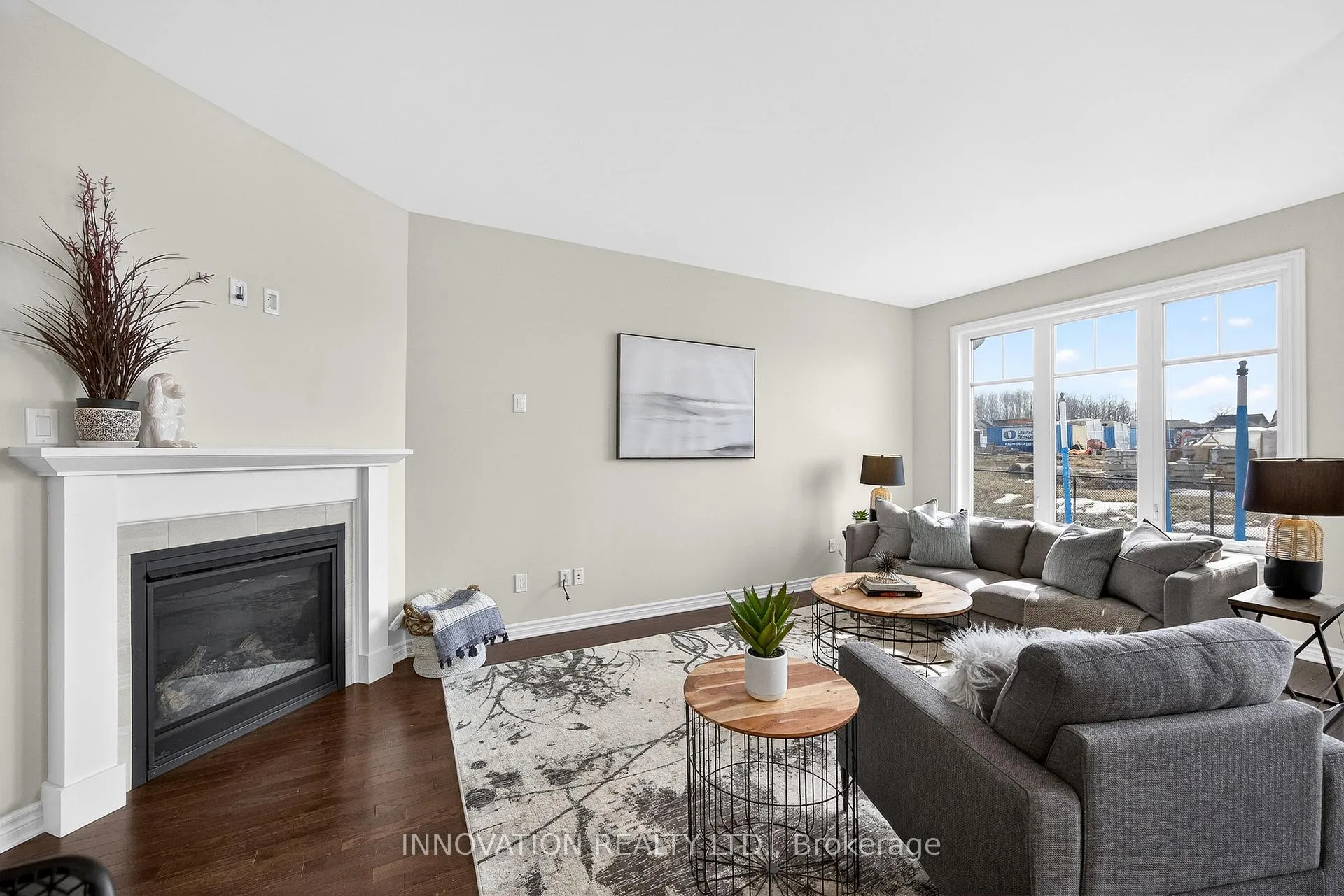 Photo 9 of 321 Kanashtage Terrace, Ottawa, Camelot — HOMEH